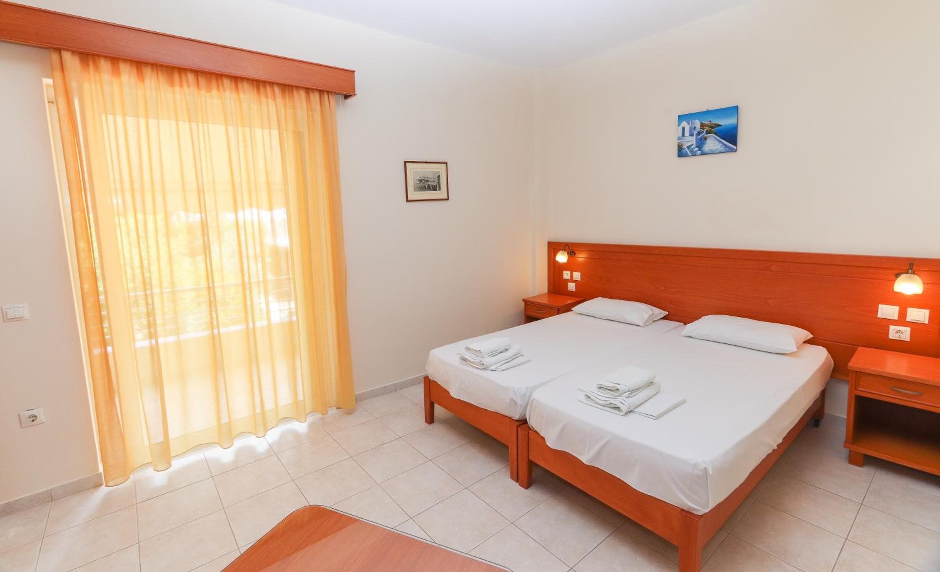 TRIANTAFYLLOY ROOMS, Loutra Edipsou, photo 5