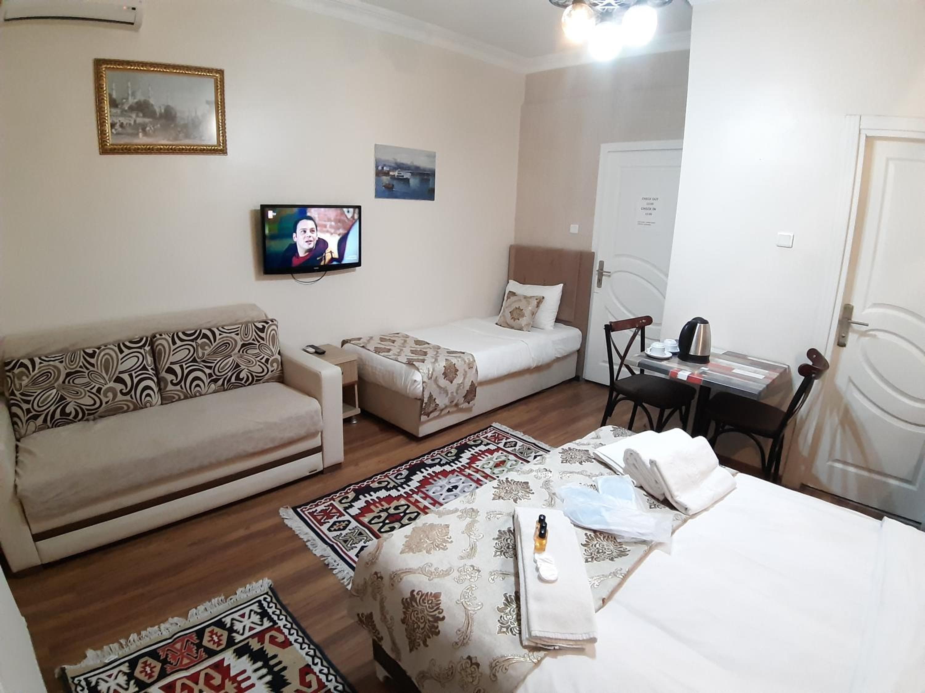 Burak Apart, Istanbul, photo 4