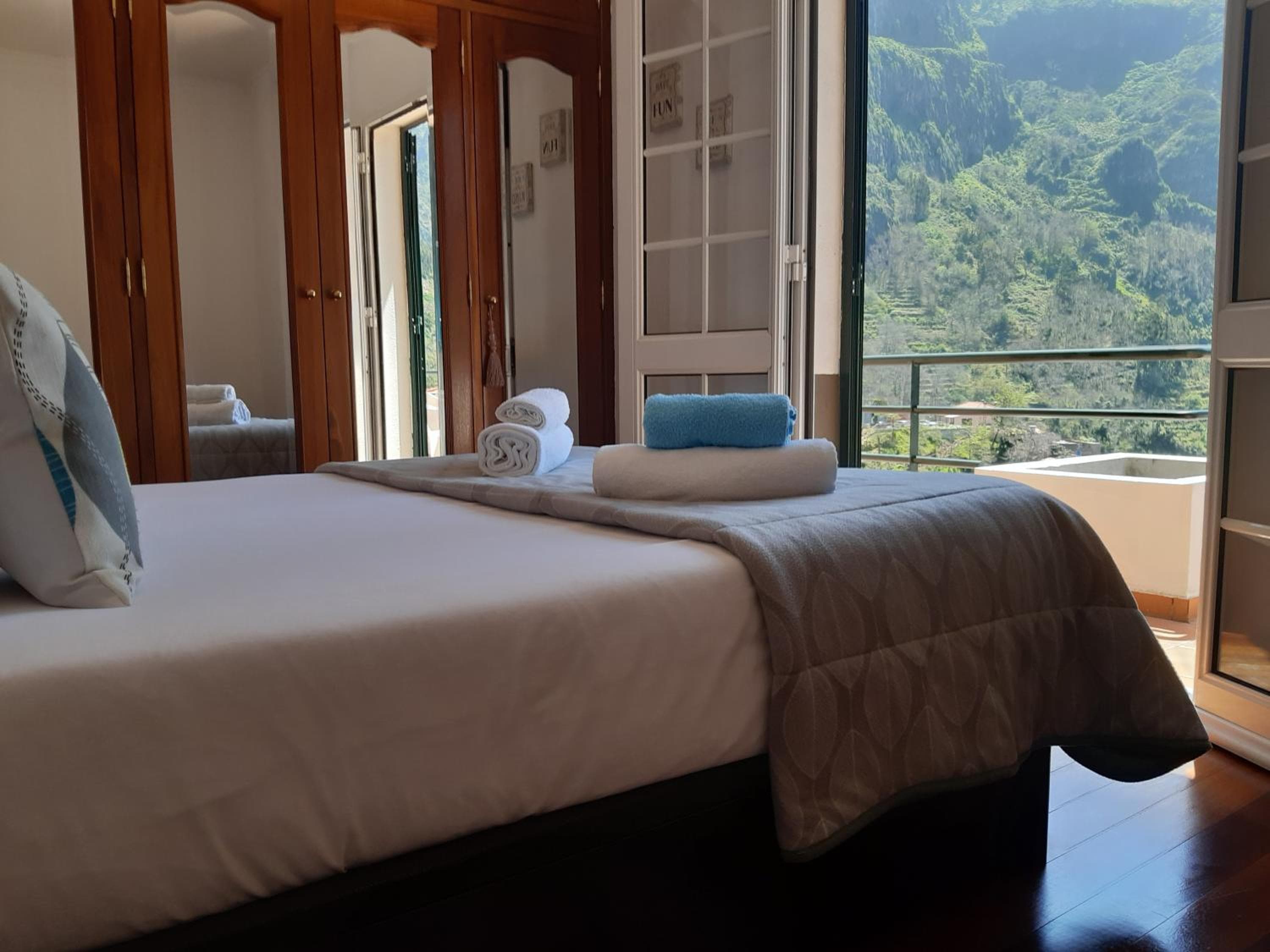 Valley of Nuns Holiday Apartments, Curral das Freiras, photo 5