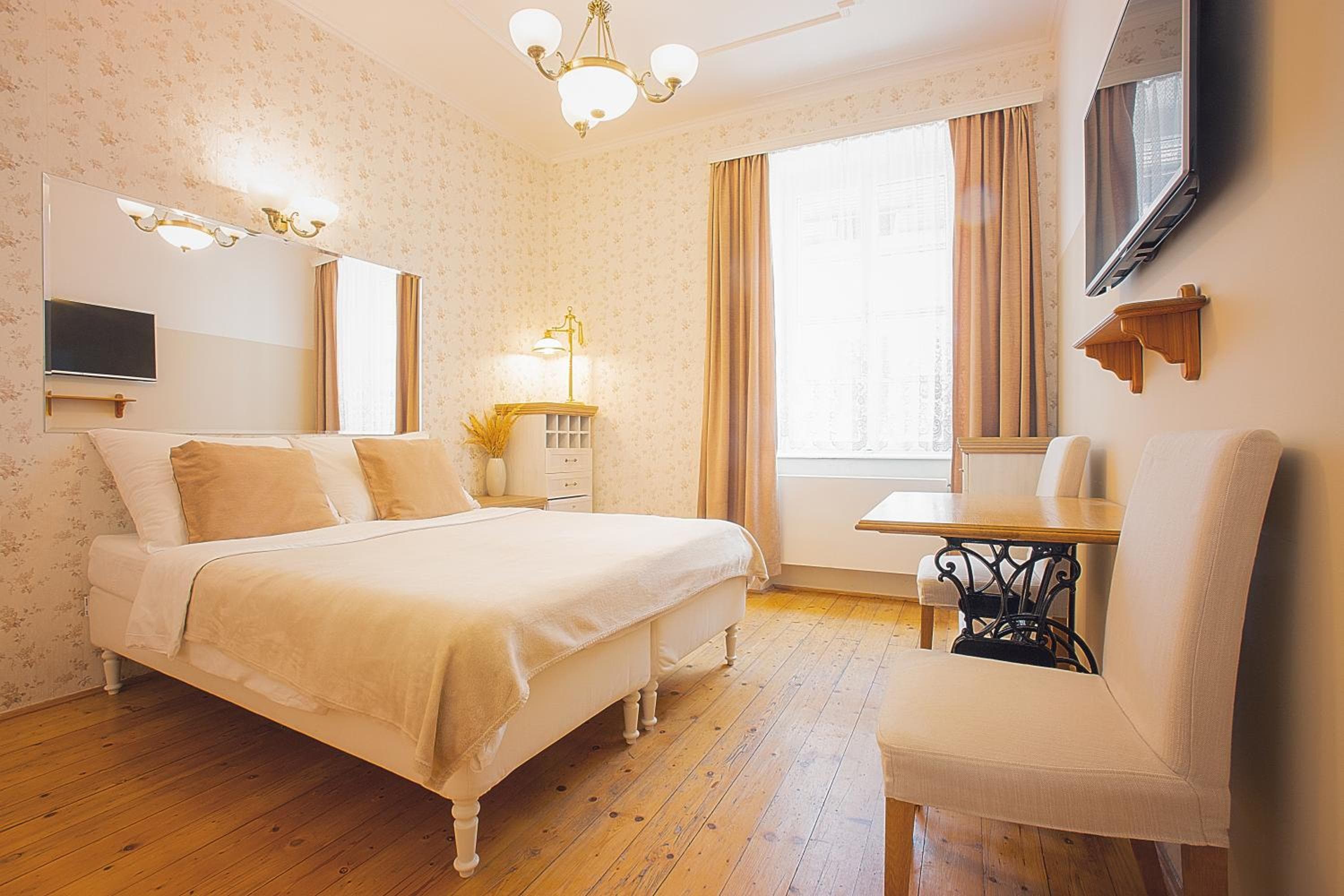 Boutique Pension Ametyst, Český Krumlov, photo 4