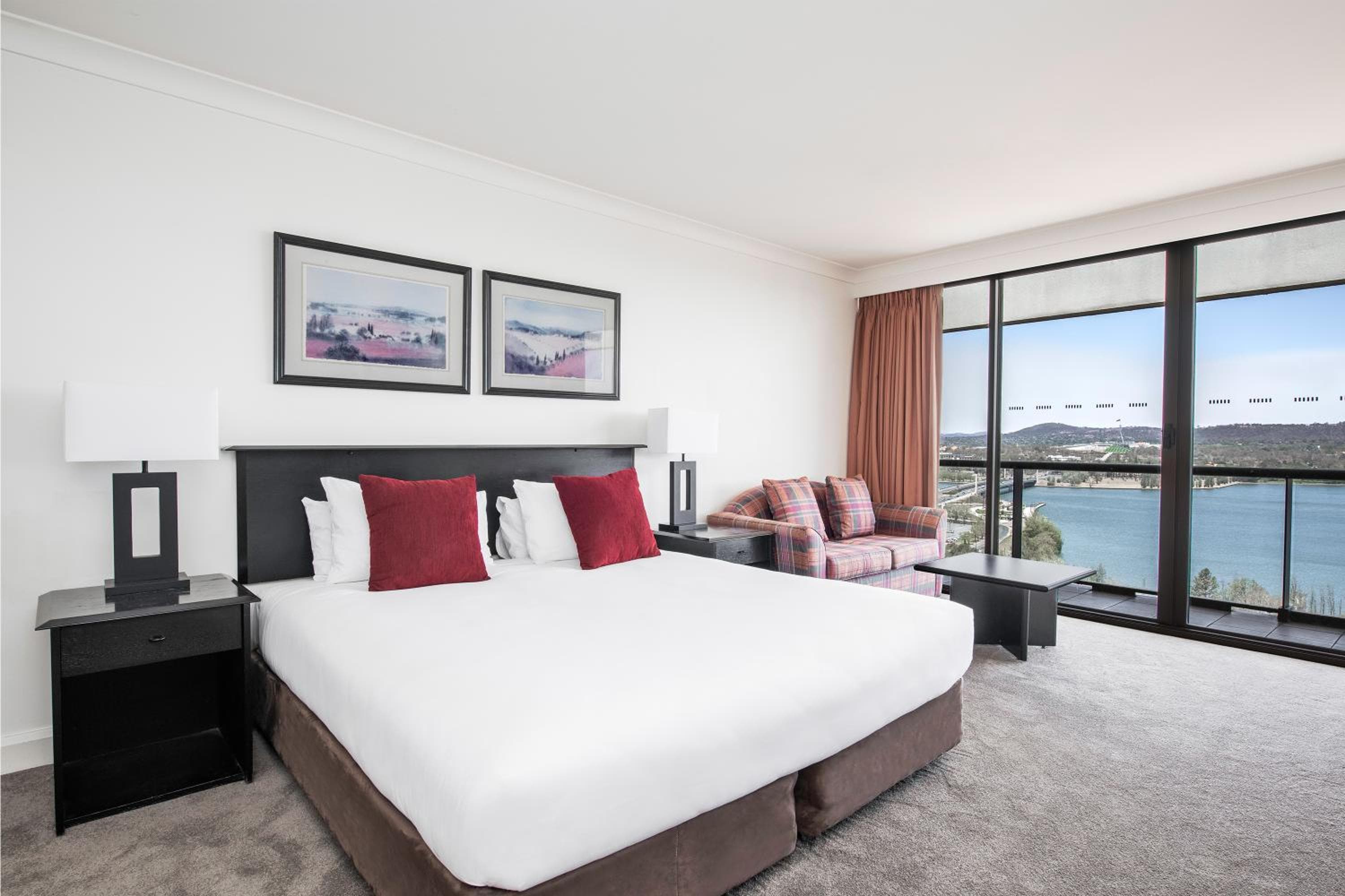 BreakFree Capital Tower Apartments, Canberra, photo 6