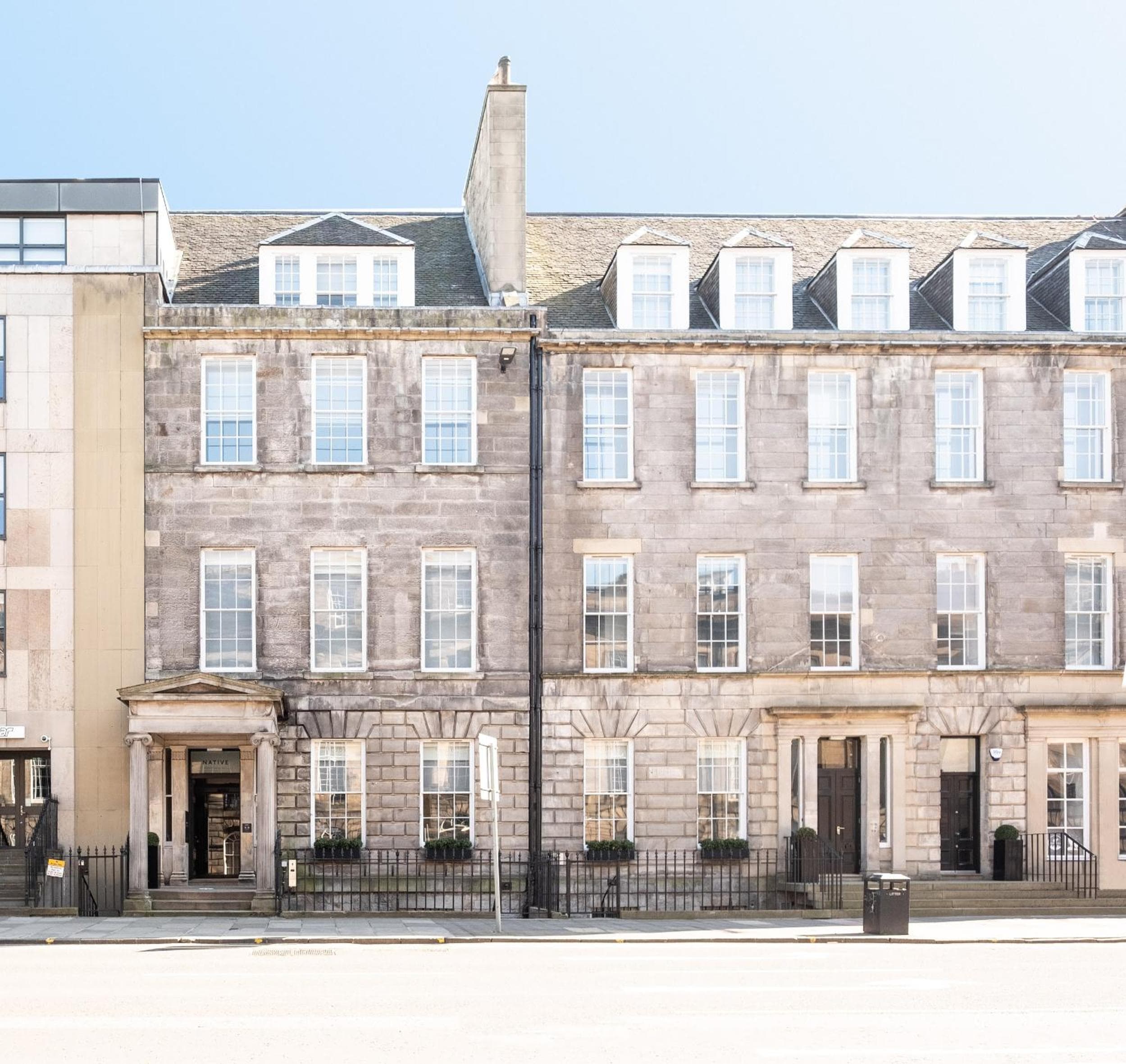 Heeton Concept Aparthotel Edinburgh Queen Street, Edinburgh