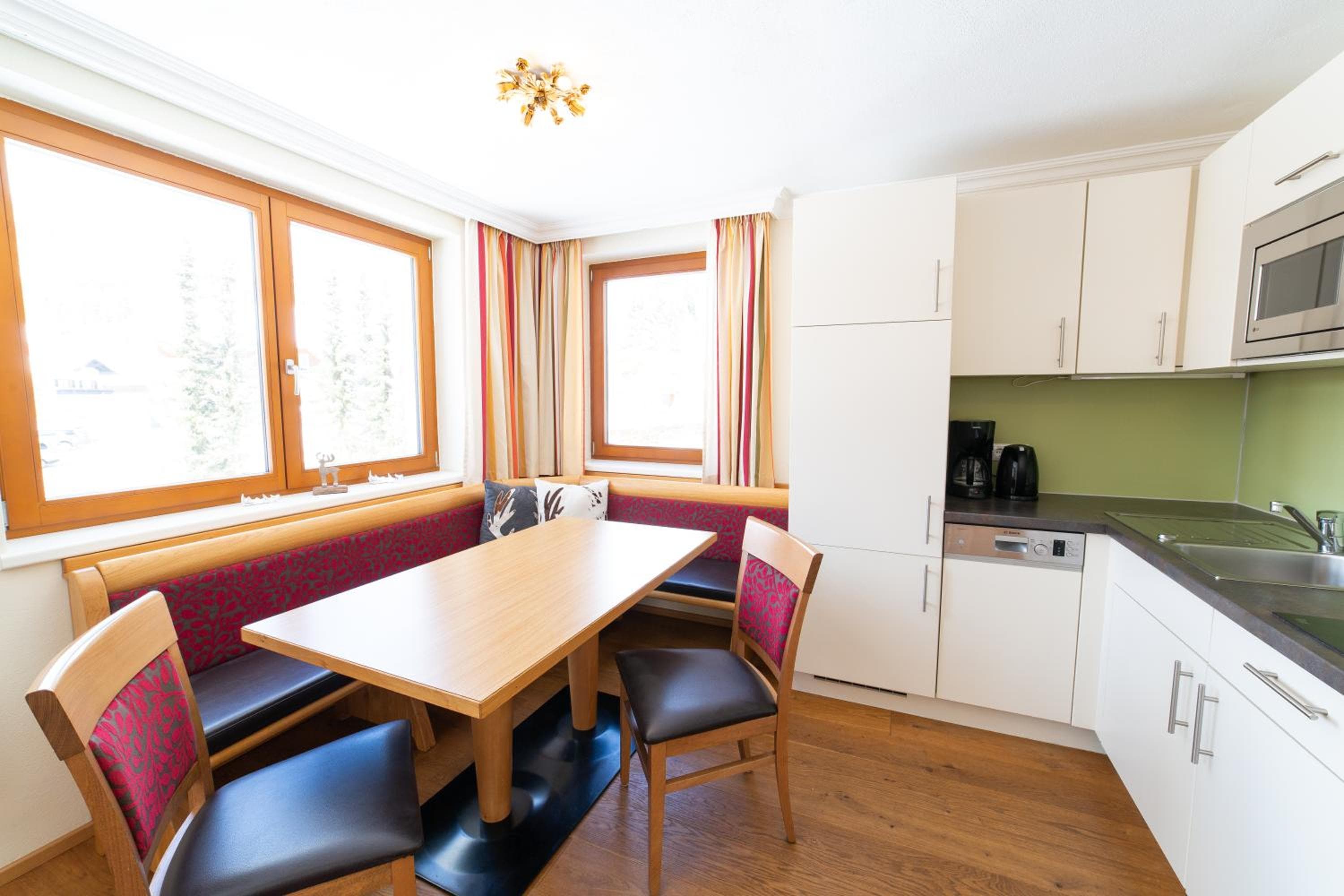 Aparthotel Hirschenau, Filzmoos, photo 5