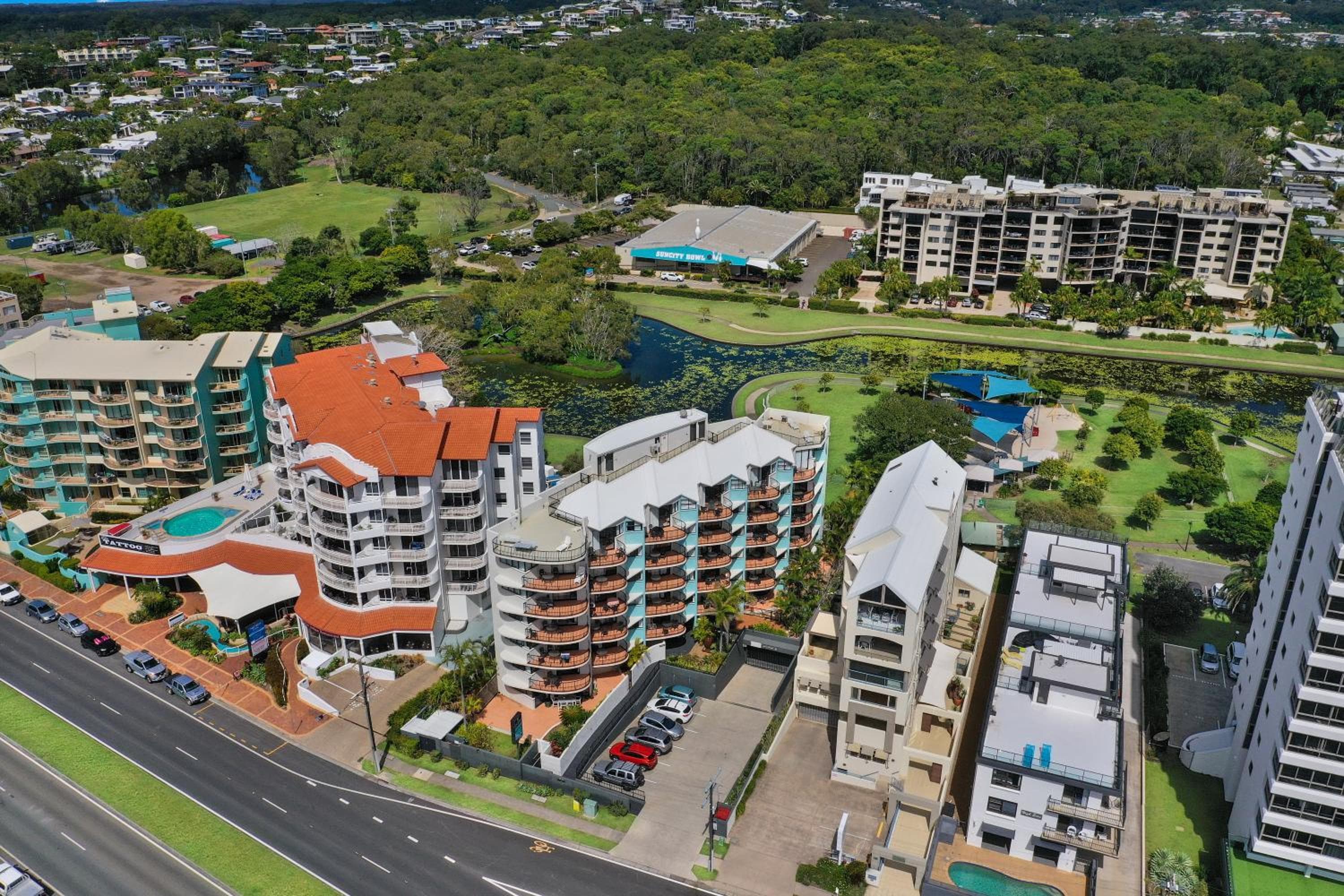 Ocean Boulevard, Alexandra Headland, photo 2