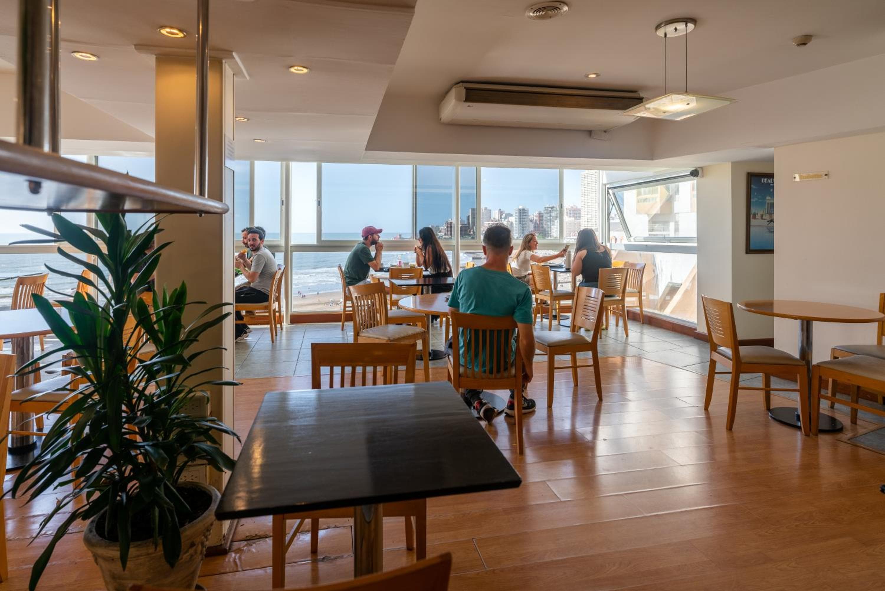 Bristol Apart Hotel, Mar del Plata, photo 4