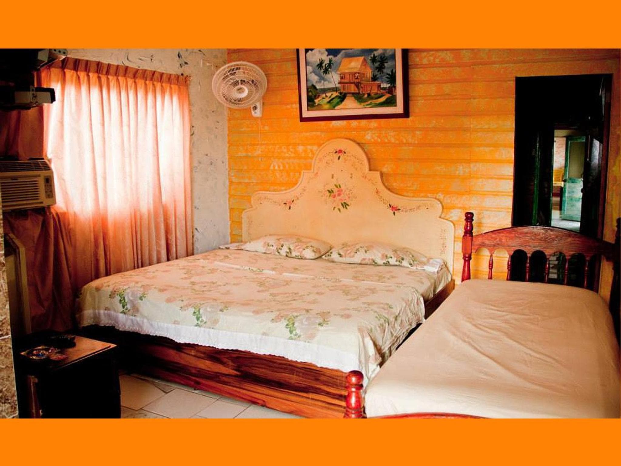Yellow Moon Guesthouse & Apartments, San Andrés, photo 4