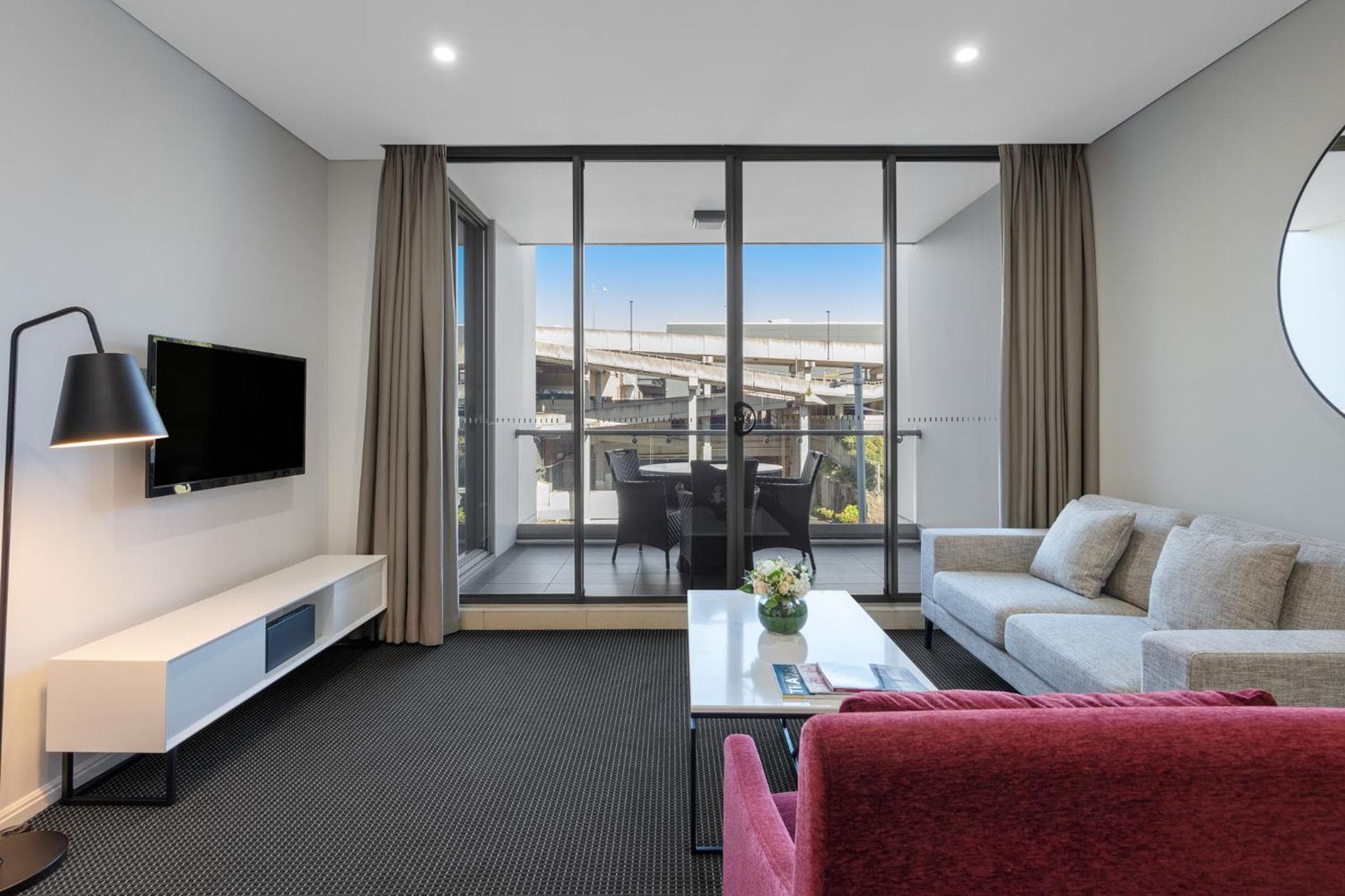 Meriton Suites North Ryde, Sydney, photo 2