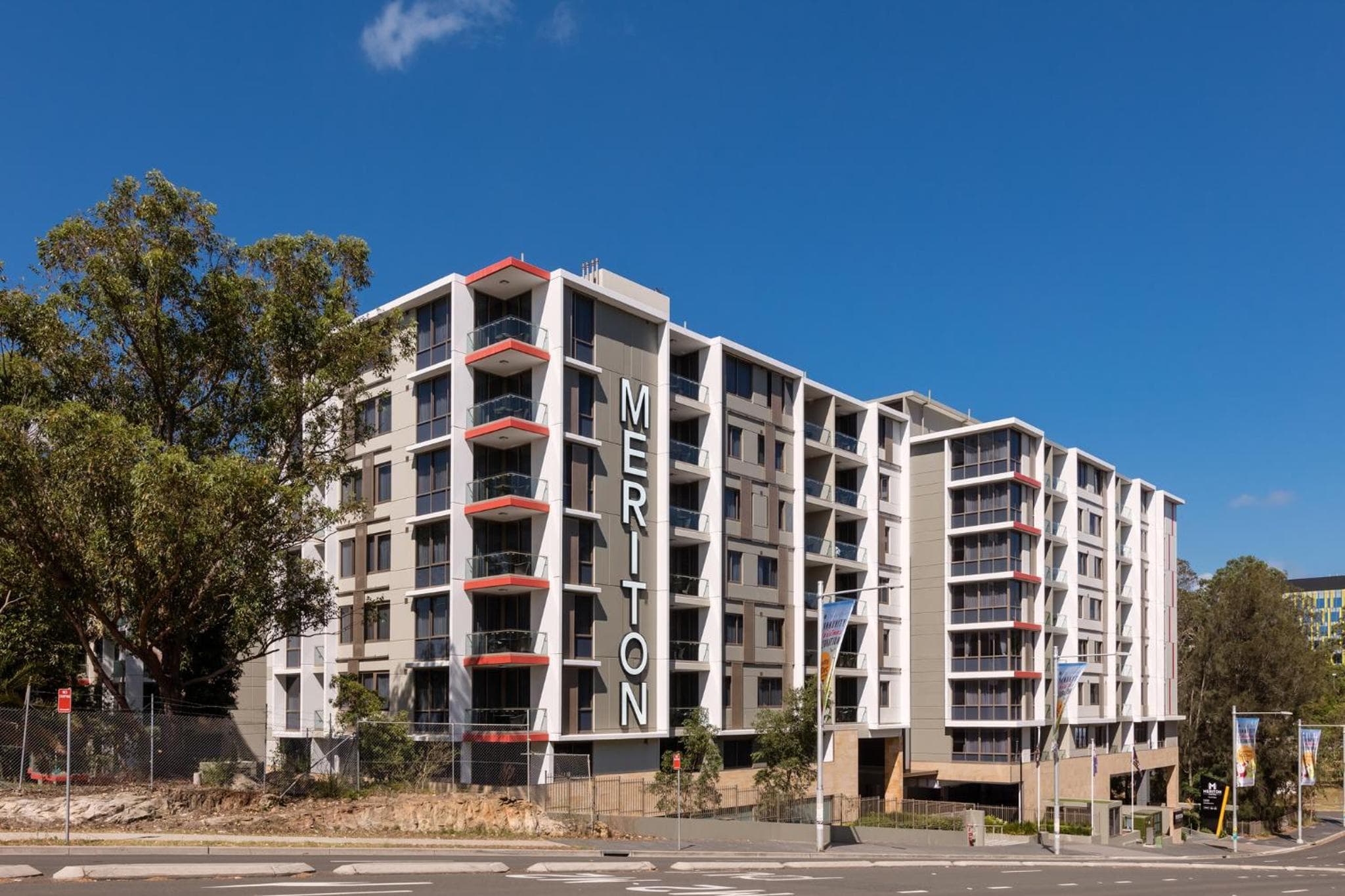 Meriton Suites North Ryde, Sydney