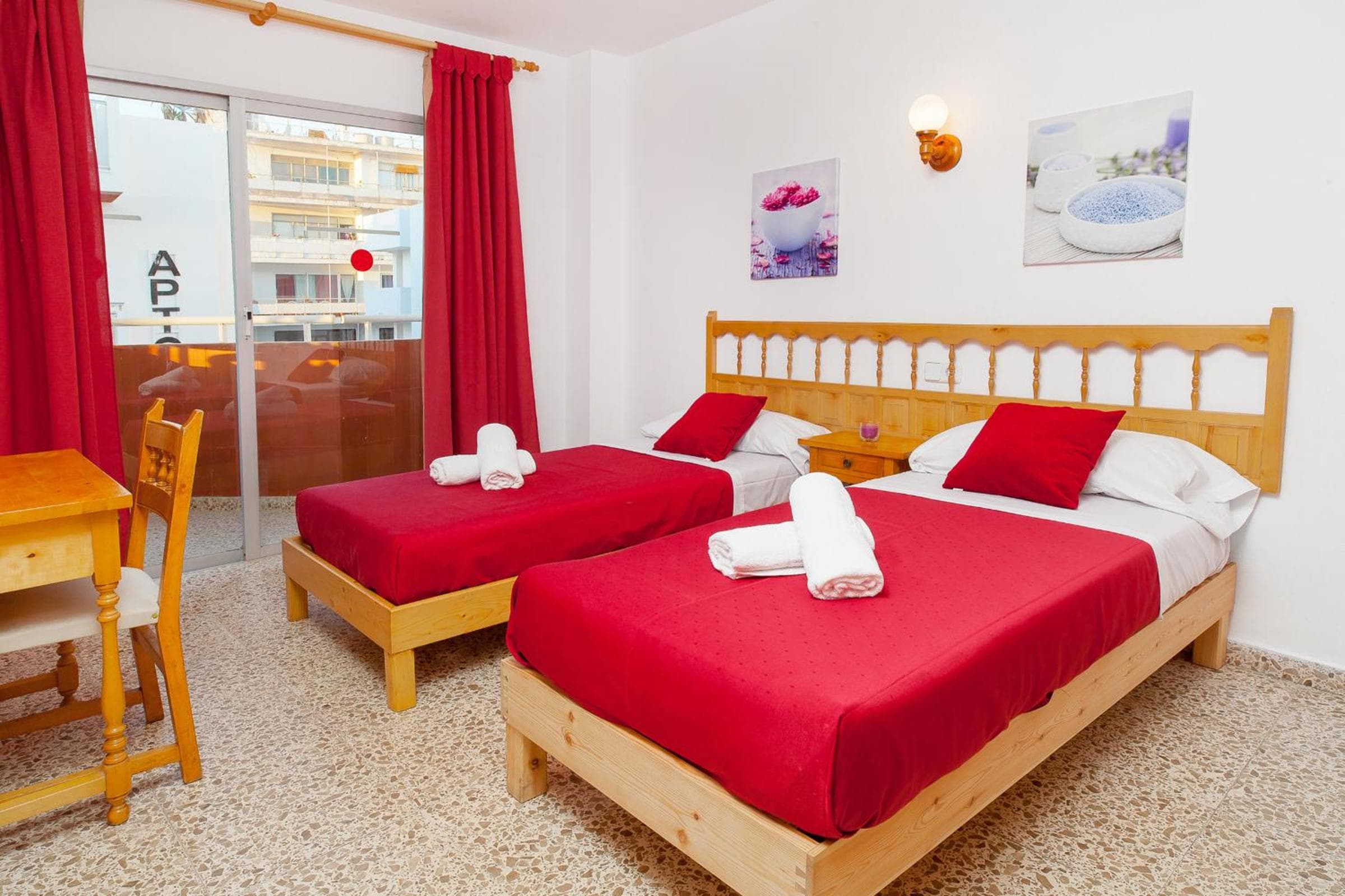 Apartamentos Puet, San Antonio, photo 2