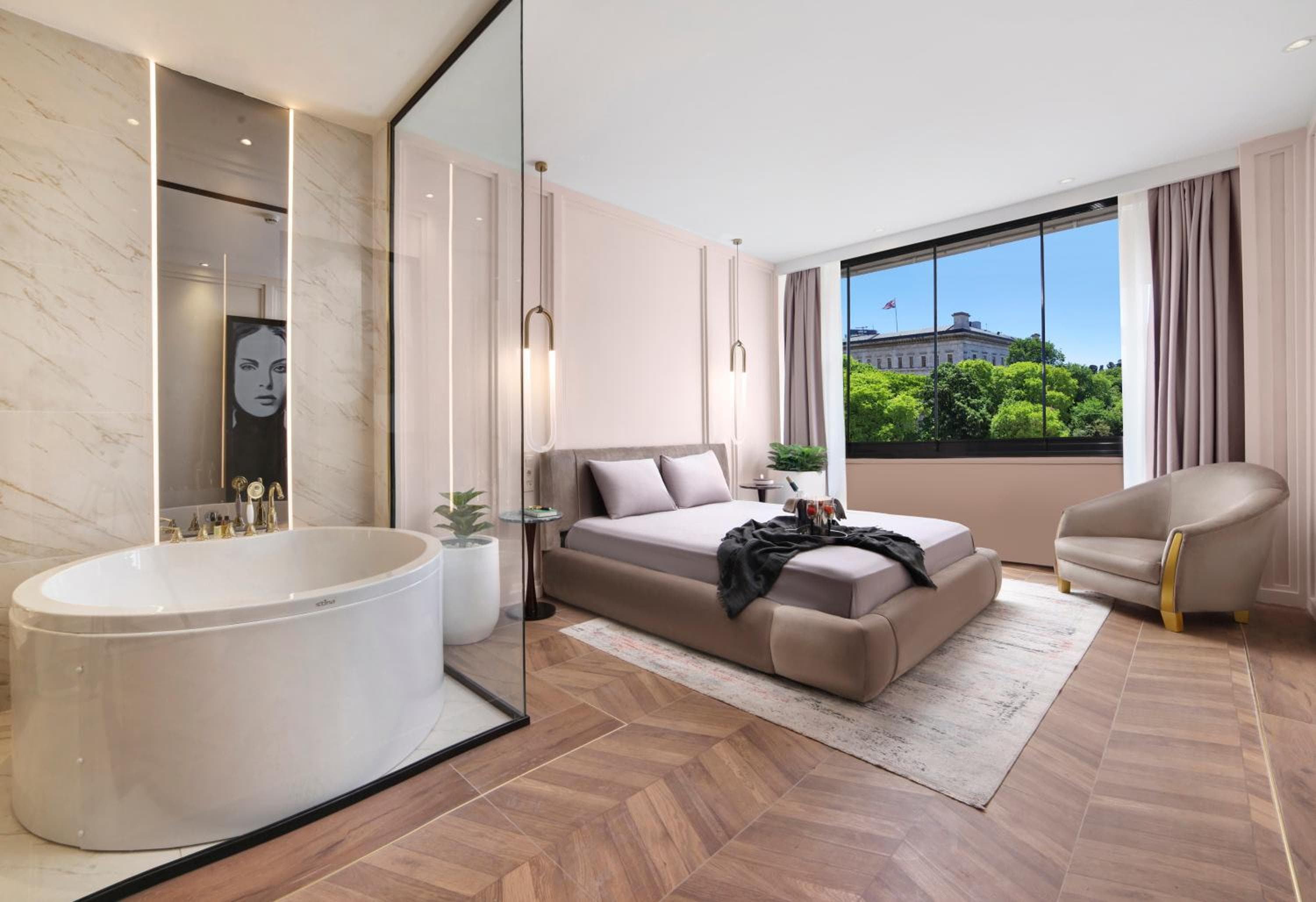 Hotel room at Walton Gardens Pera