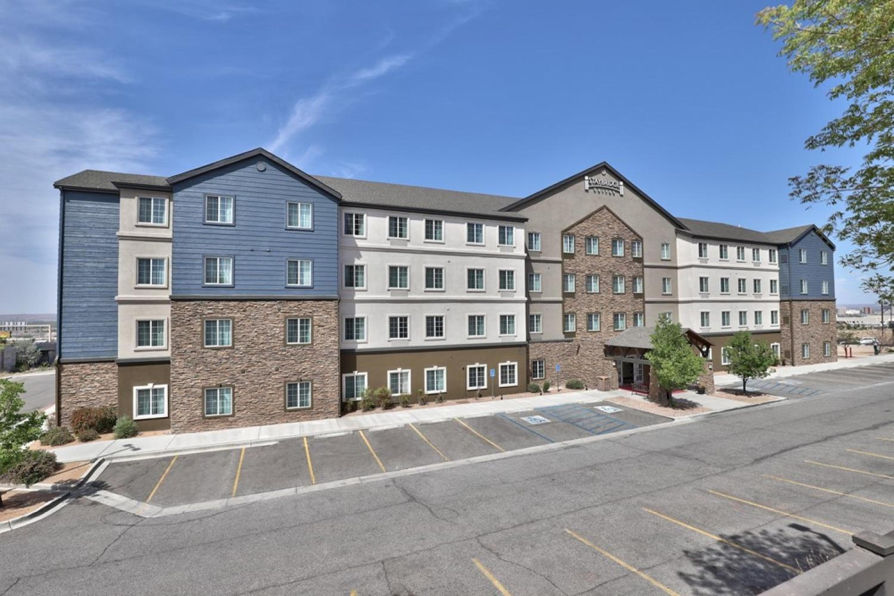 Staybridge Suites - Albuquerque Airport by IHG, Albuquerque