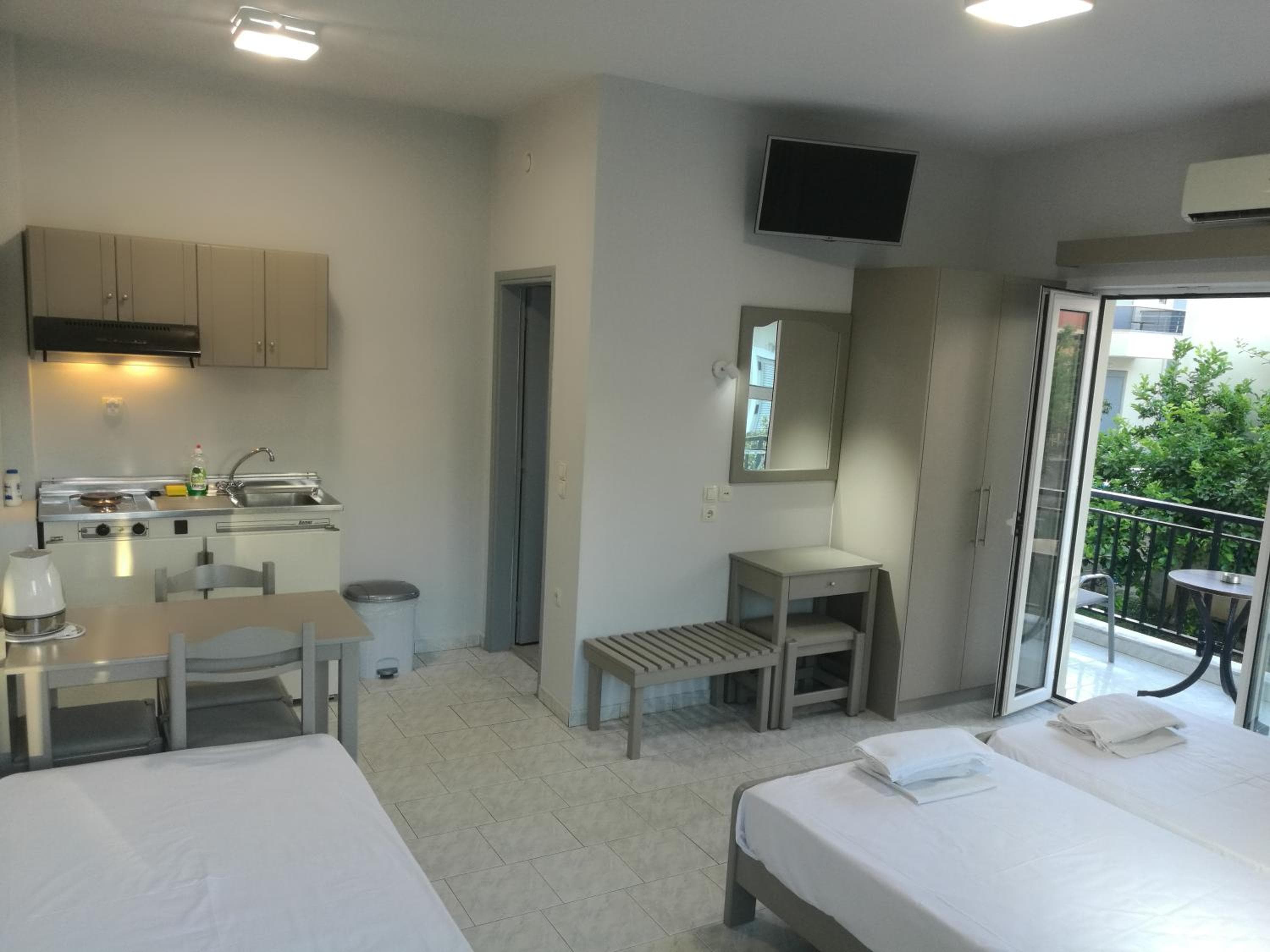 Niriis Hotel, Kato Daratso, photo 3