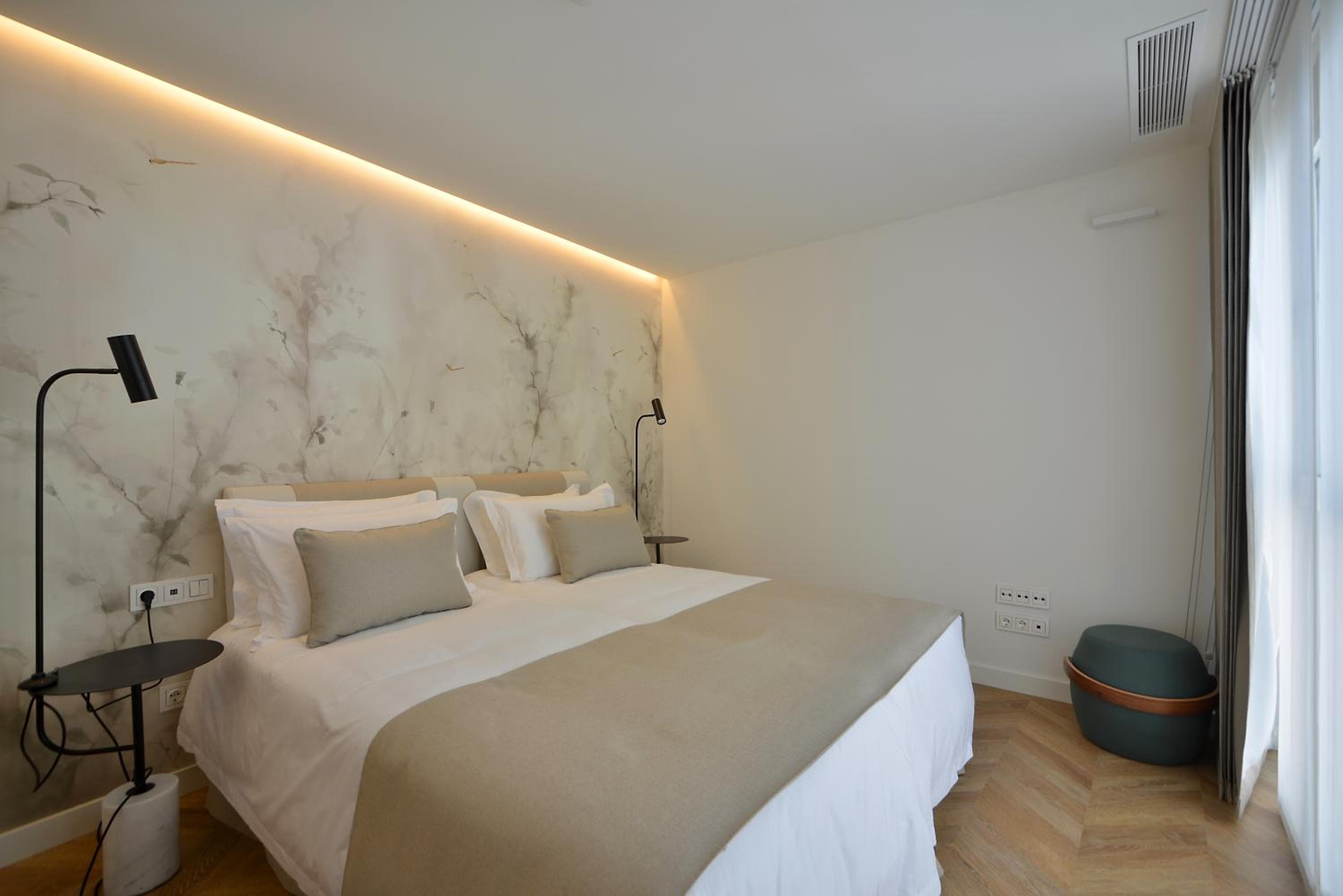 Plaza Mina Suites by Luxury Suites Cadiz -Adults Recommended, Cádiz, photo 3