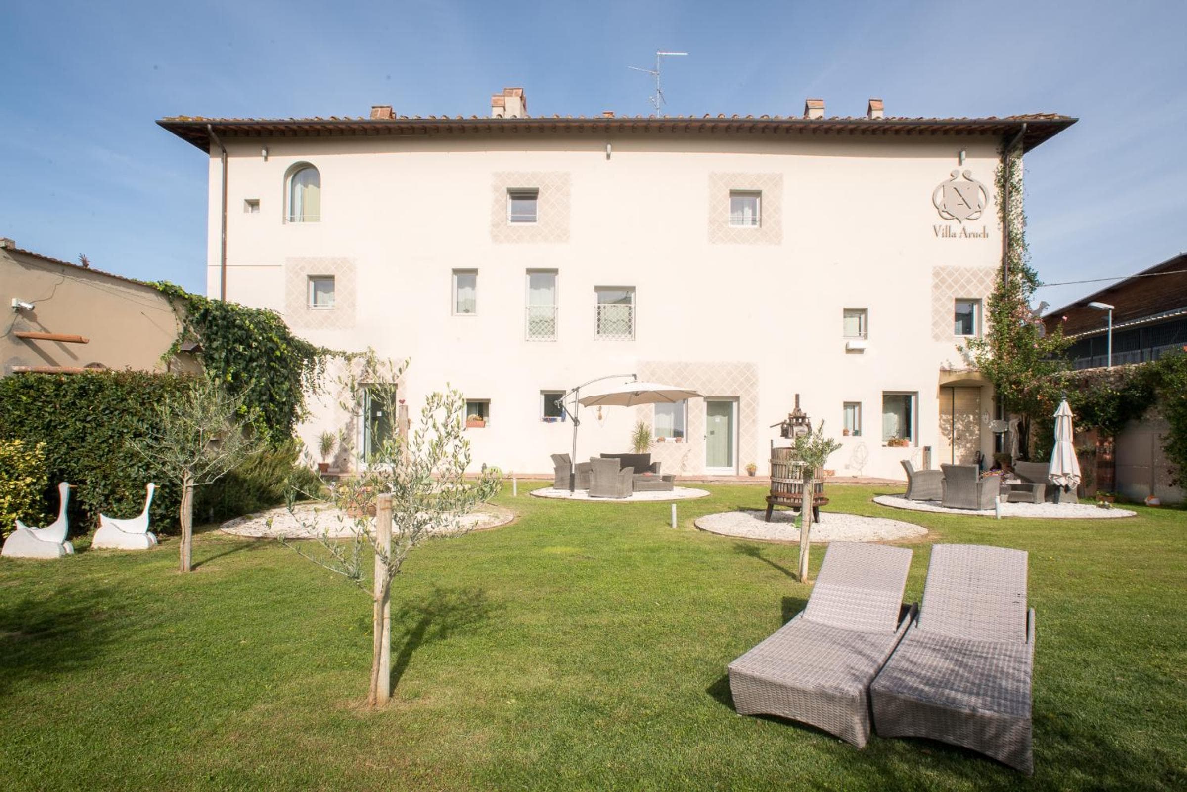 Villa Aruch, Florence
