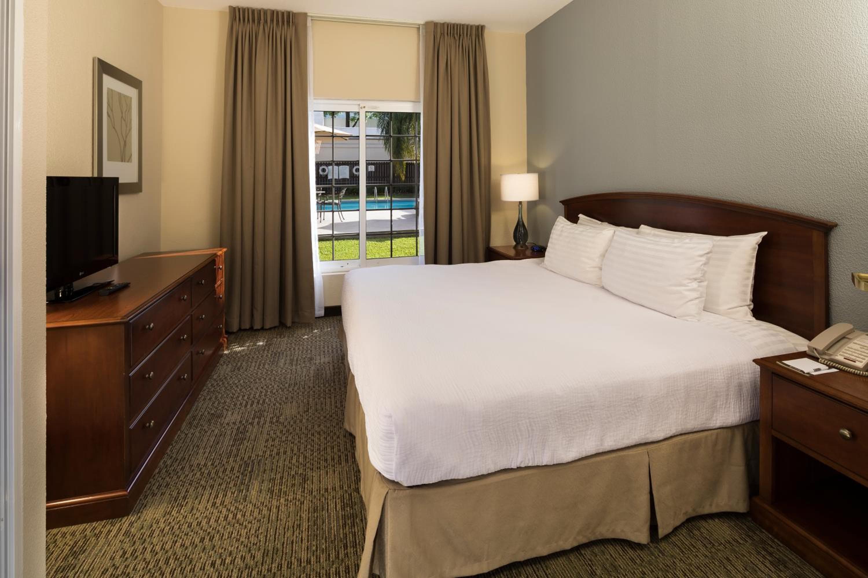 Staybridge Suites Monterrey San Pedro by IHG, Monterrey, photo 3