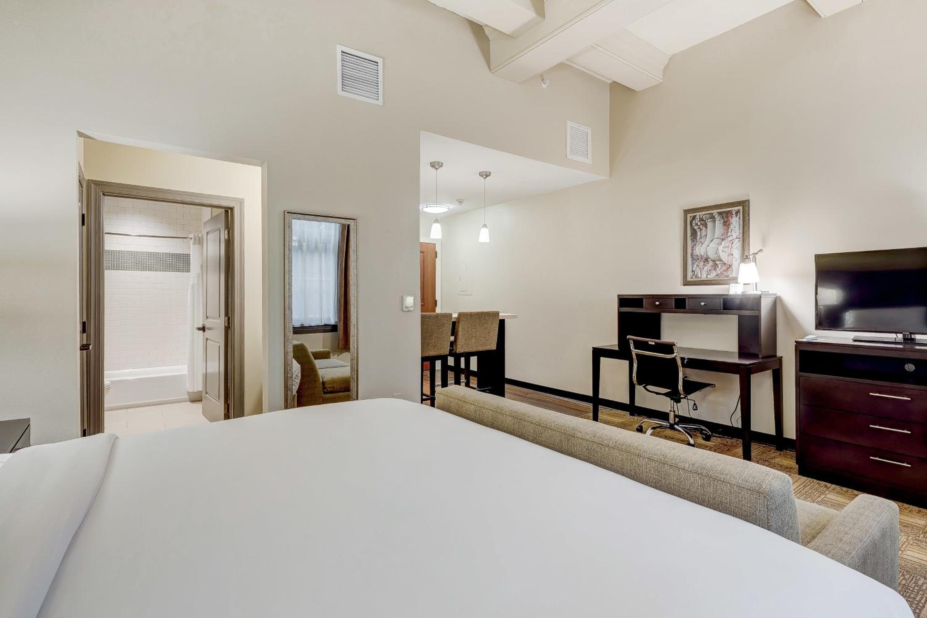 Staybridge Suites Baltimore - Inner Harbor by IHG, Baltimore, photo 4