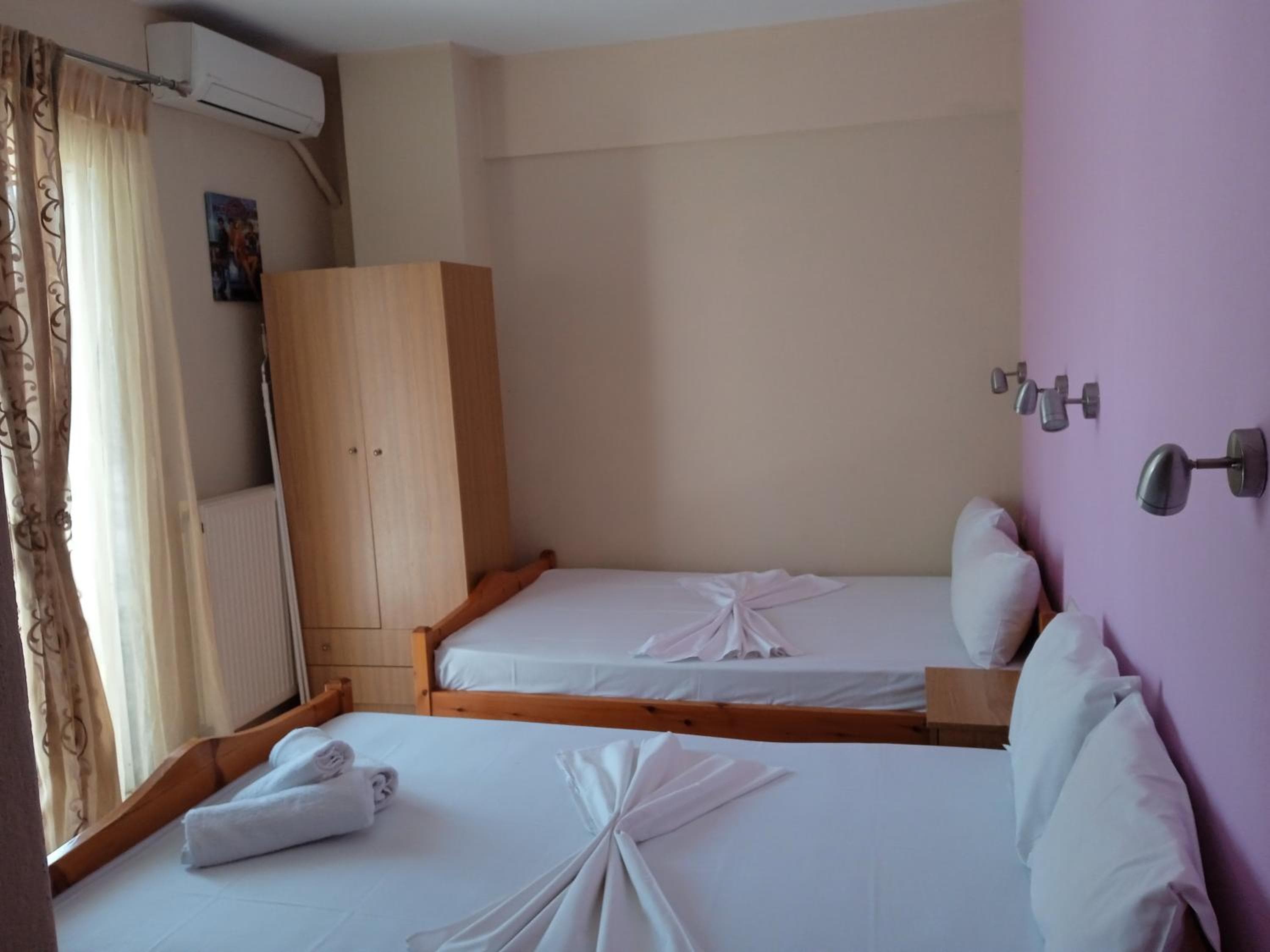 Poseidon rooms, Nea Vrasna, photo 5