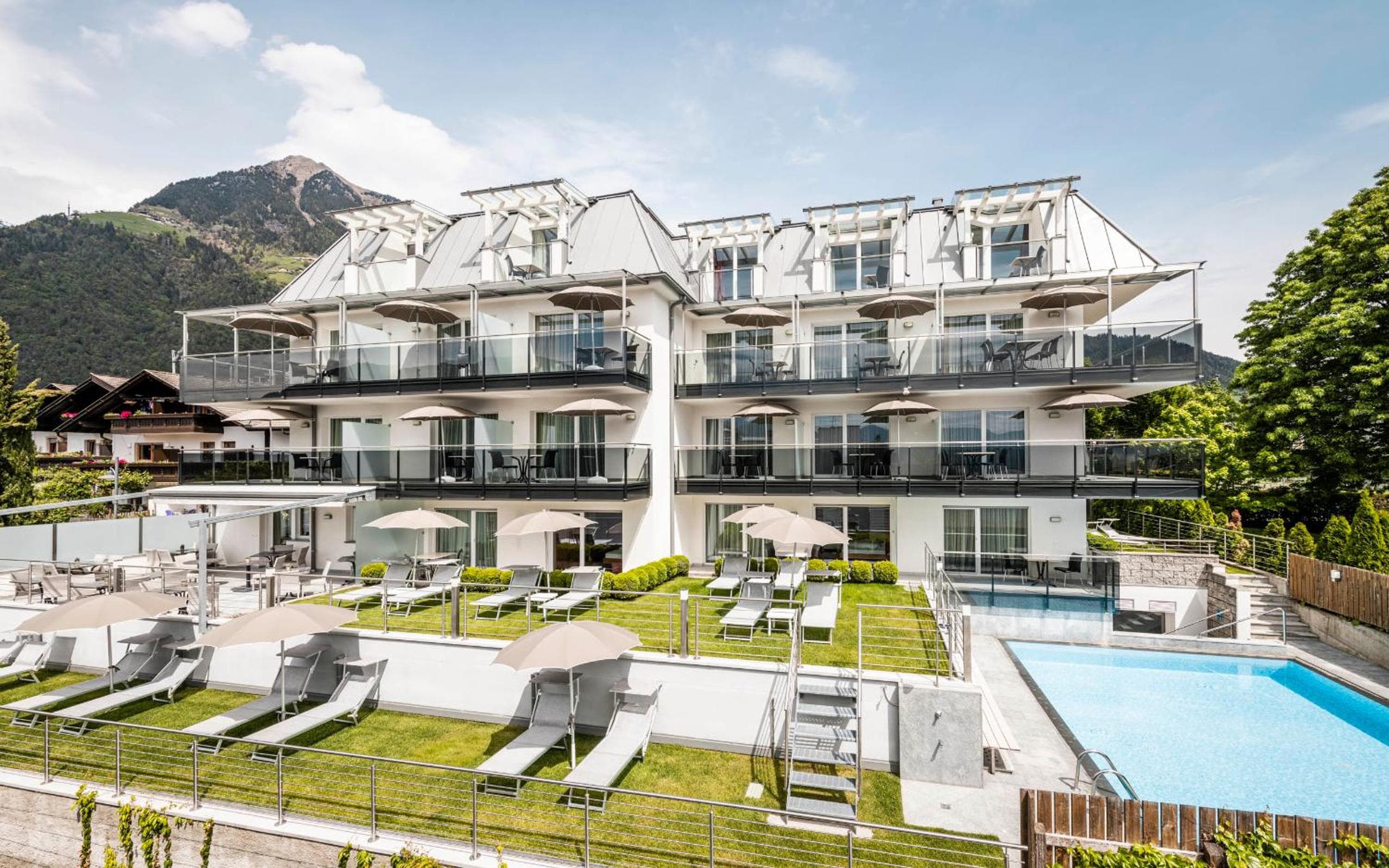 AMELIA apartments, Tirolo