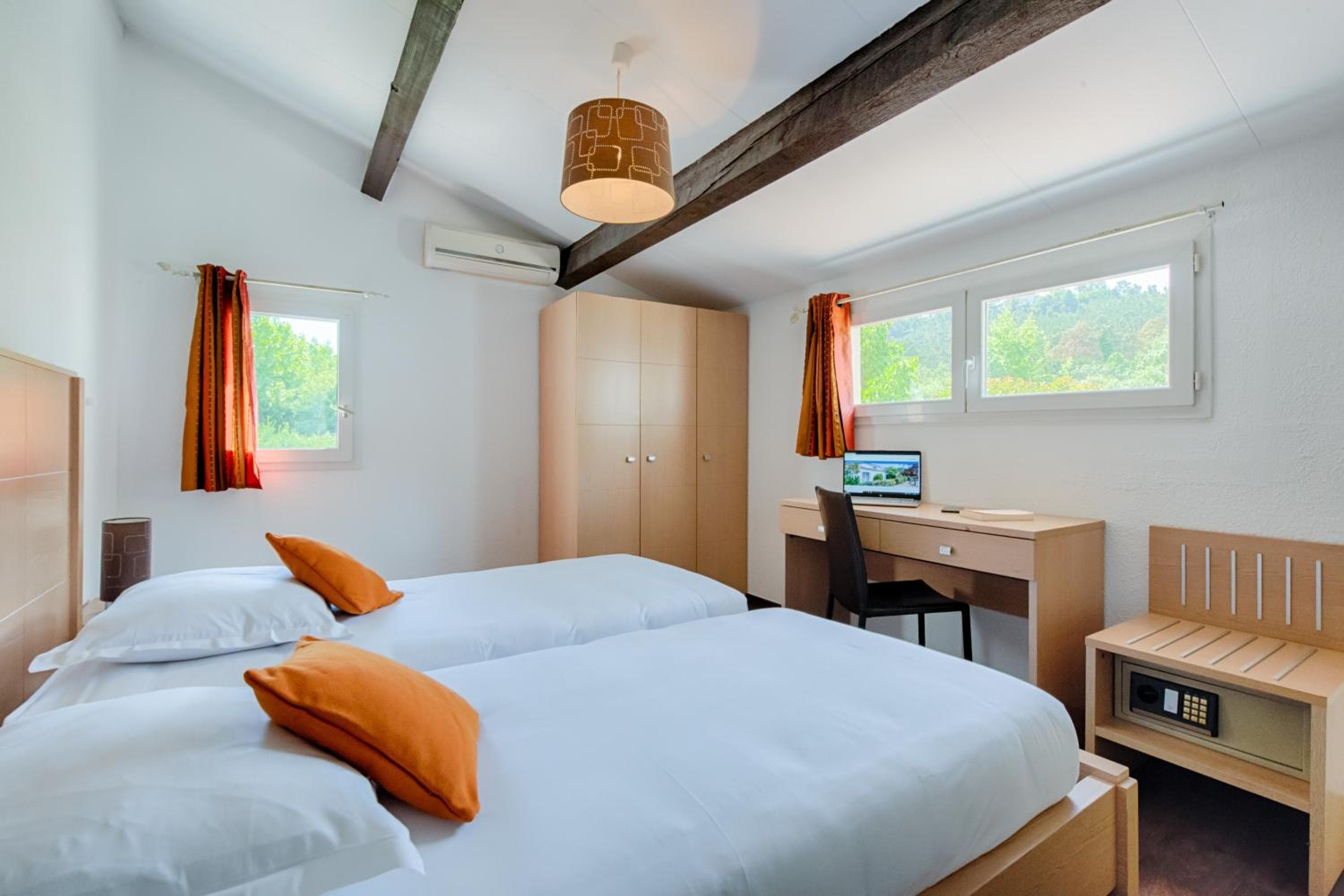 Comfort Aparthotel Mandelieu la Napoule Village, Mandelieu-la-Napoule, photo 6
