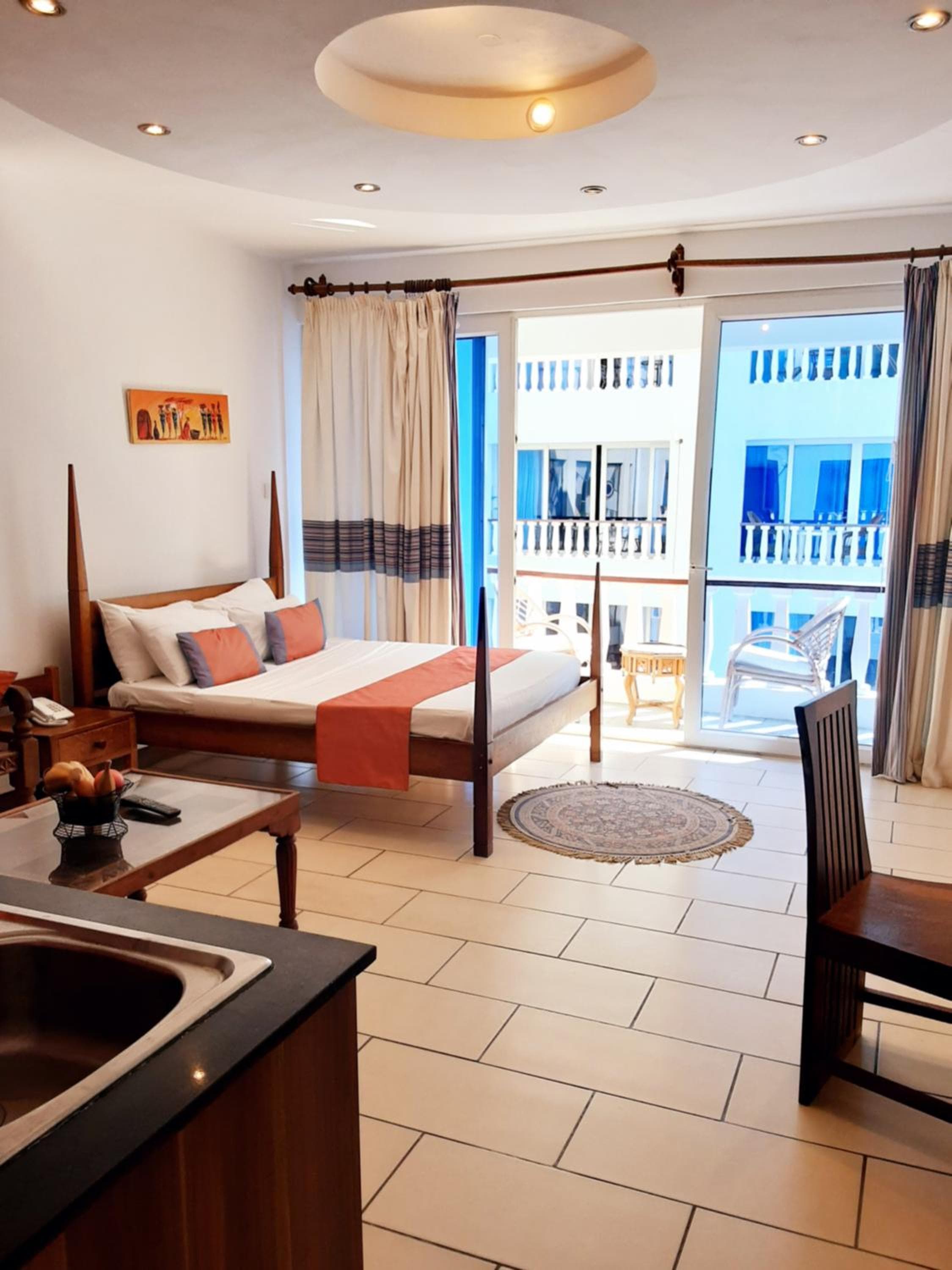 Cowrie Shell Beach Apartments Official, Bamburi, photo 6