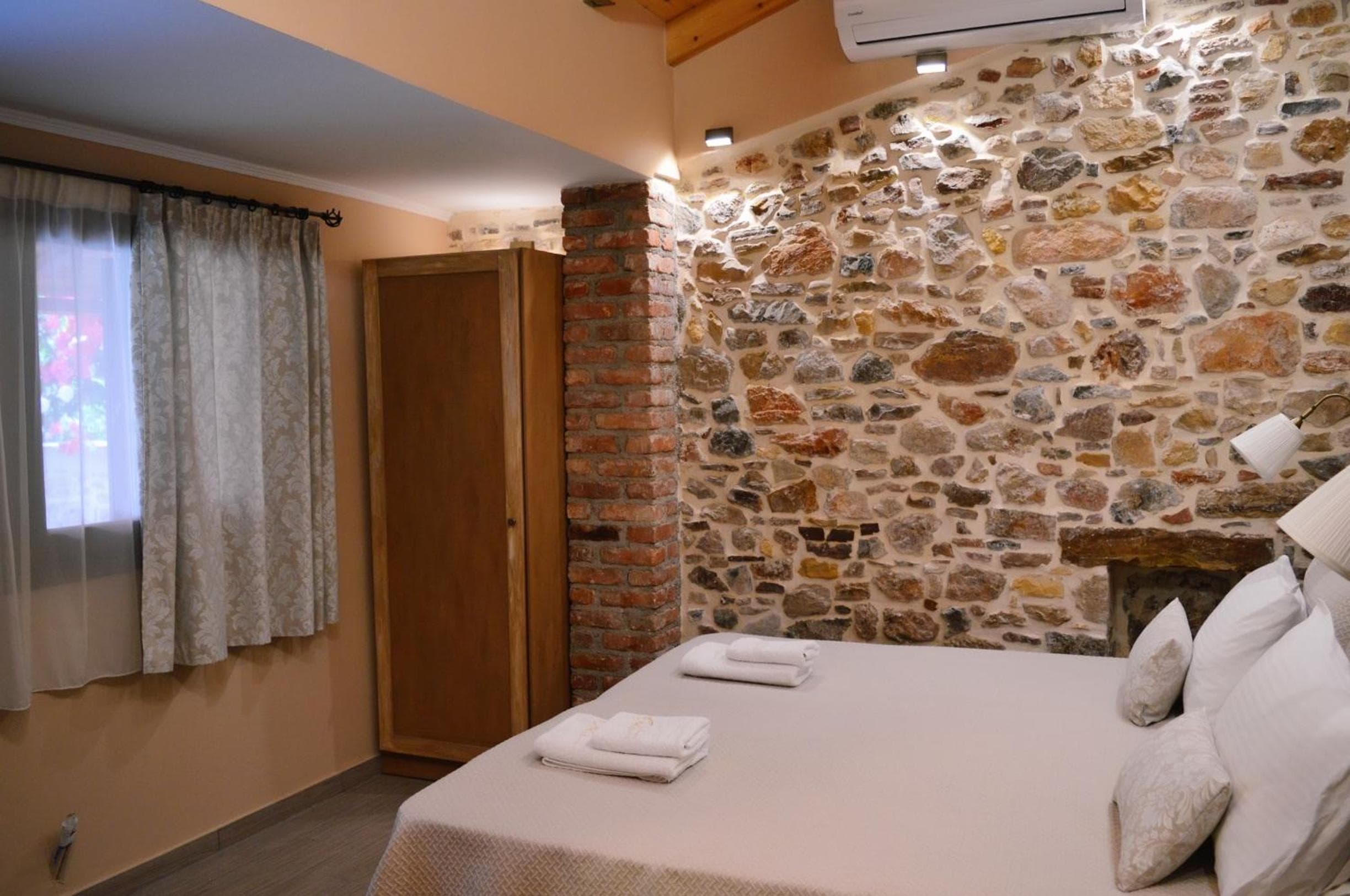 Castro Rooms Chios, Chios, photo 6