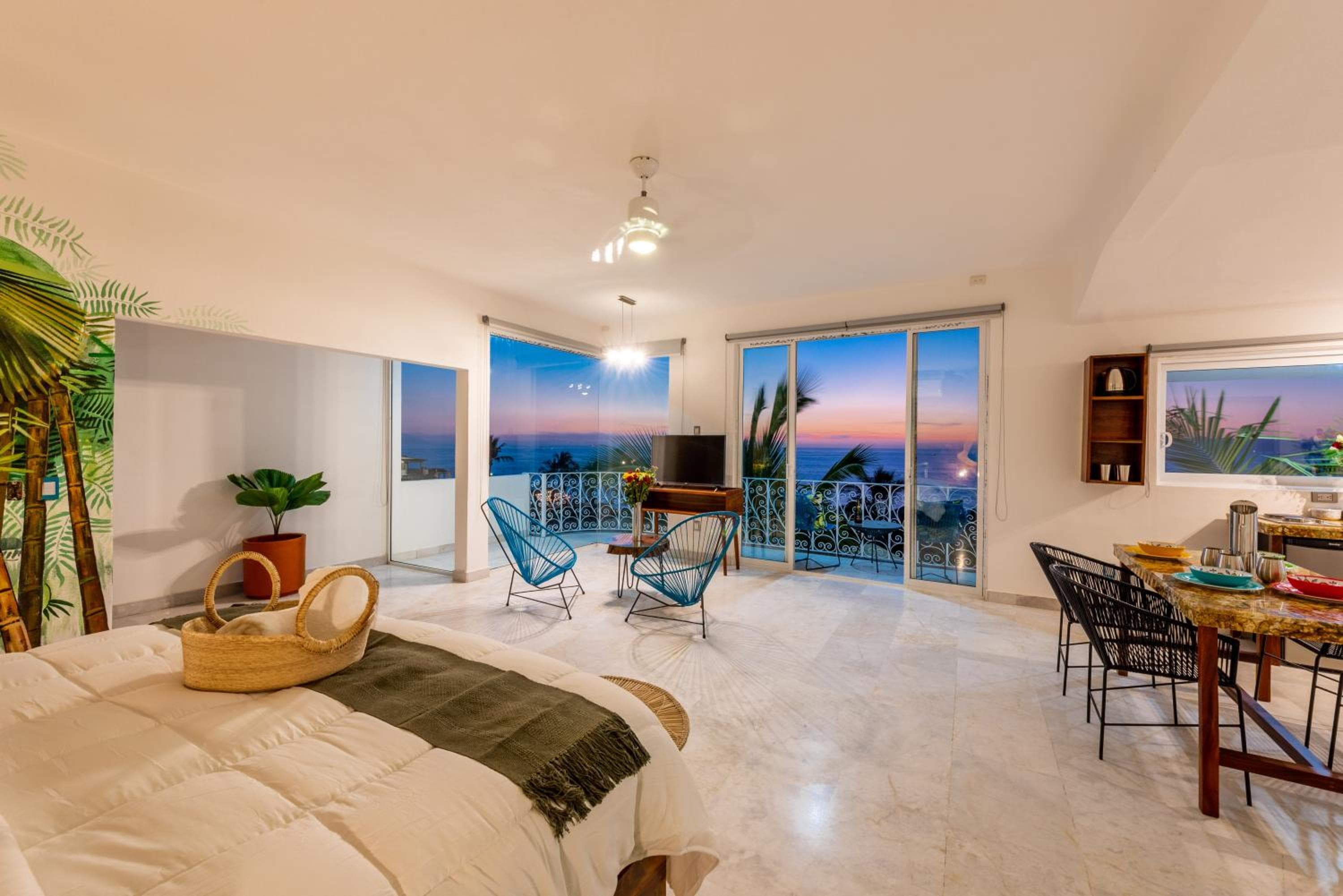 La Casa Blanca, Puerto Vallarta, photo 3