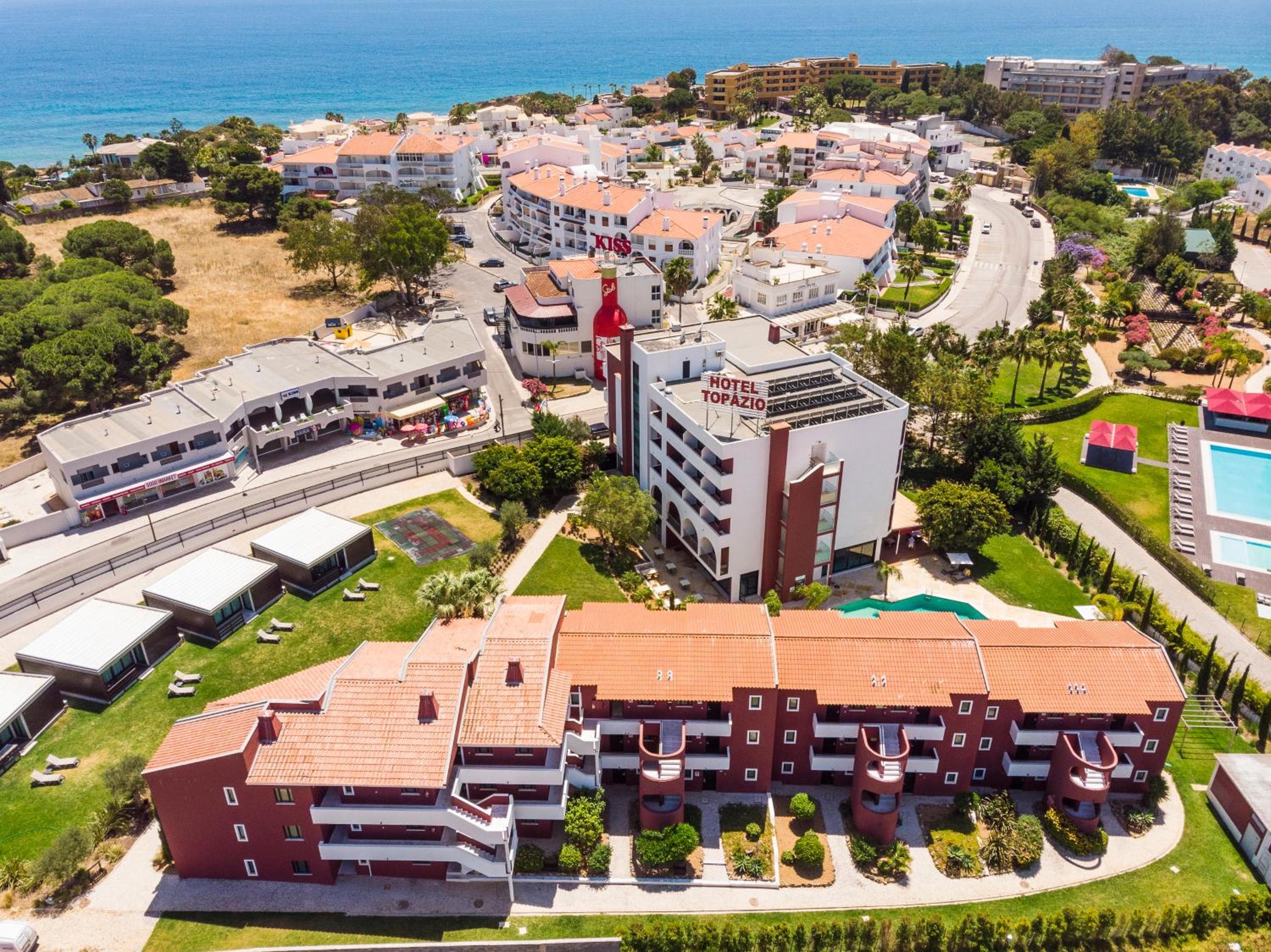 Topazio Vibe Beach Hotel & Apartments - Adults Friendly, Albufeira