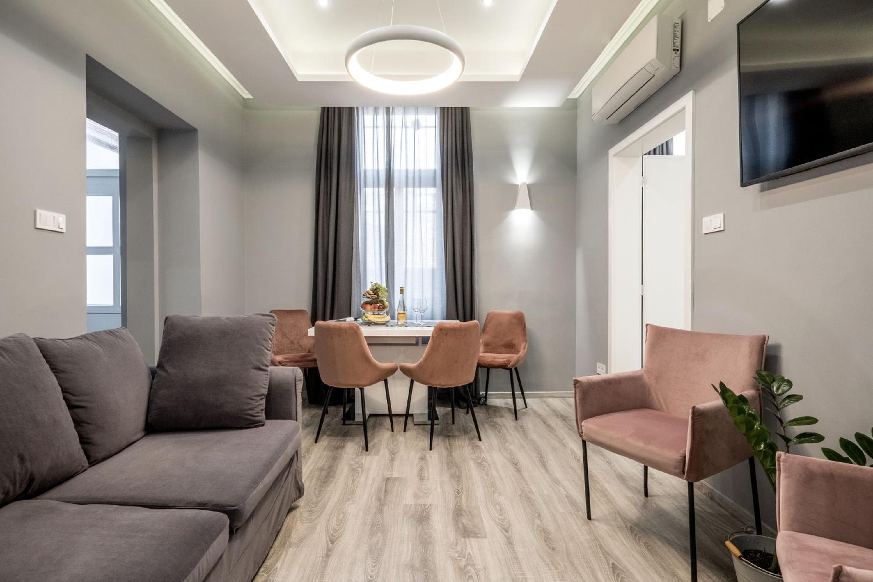 Prime star Deak ter Modern Luxury Apartments Budapest, Budapest, photo 3