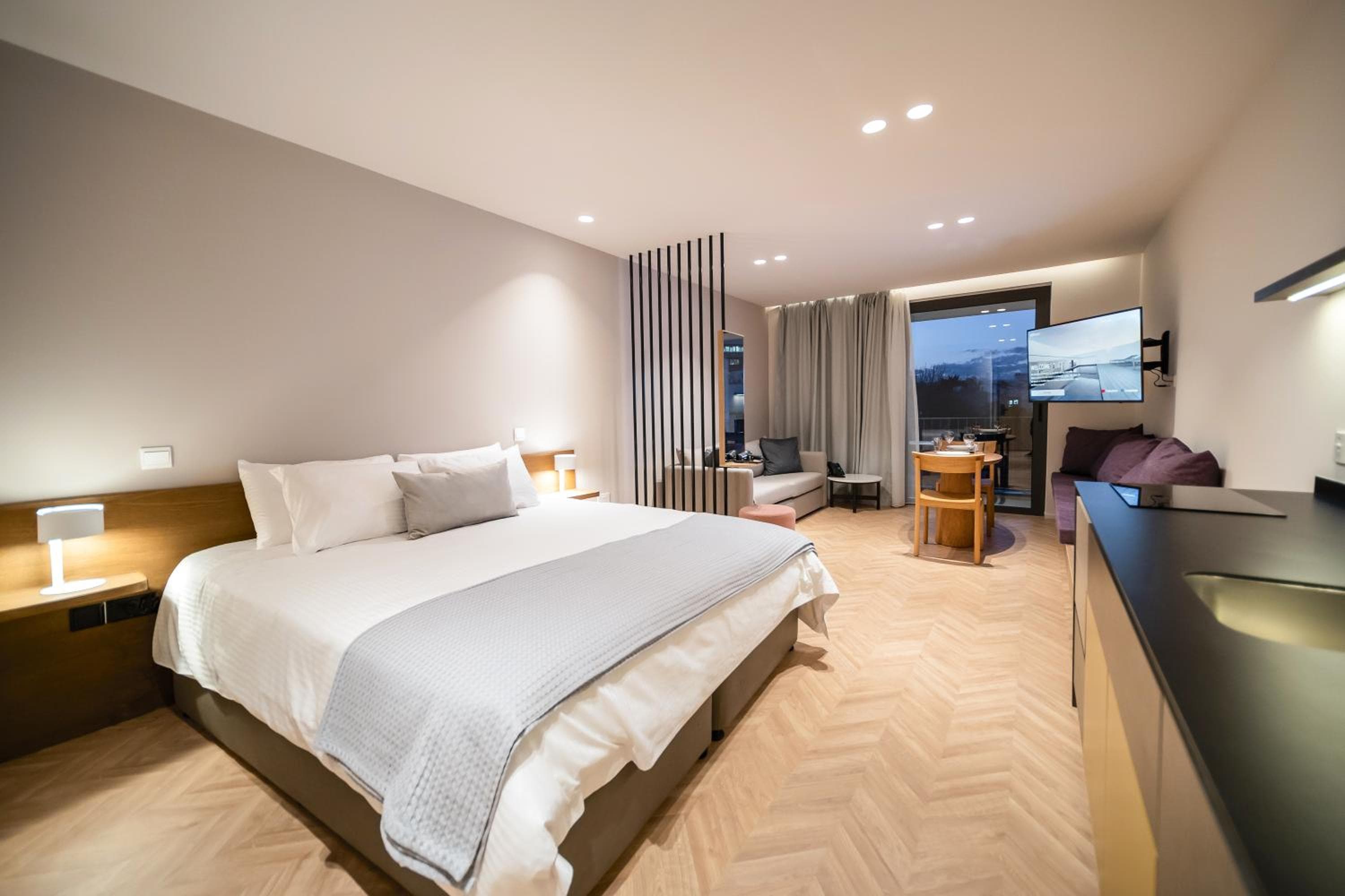 Alinea Suites Limassol Center, Limassol, photo 2