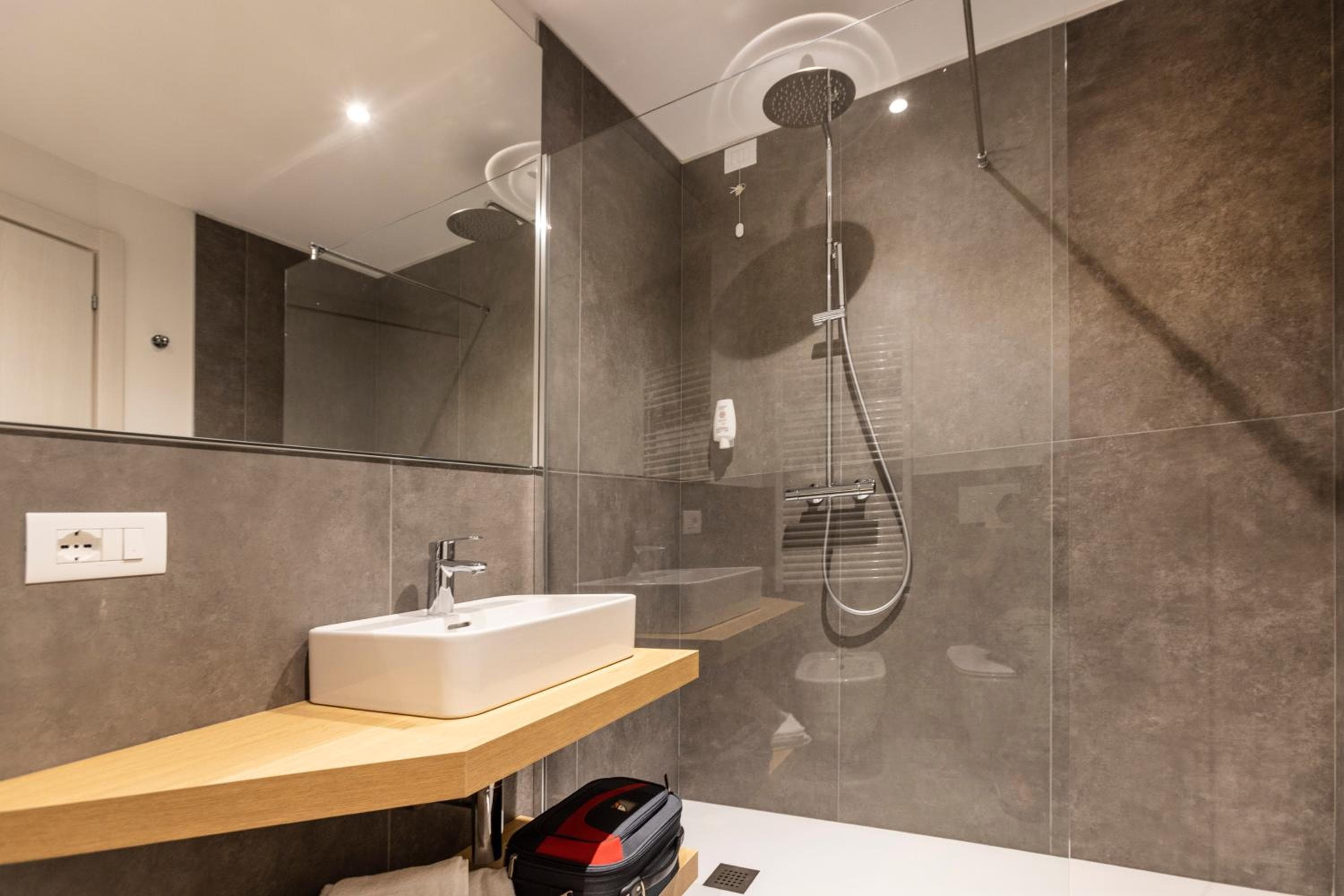 Residence Solei Classic & Plus, Brenzone sul Garda, photo 5