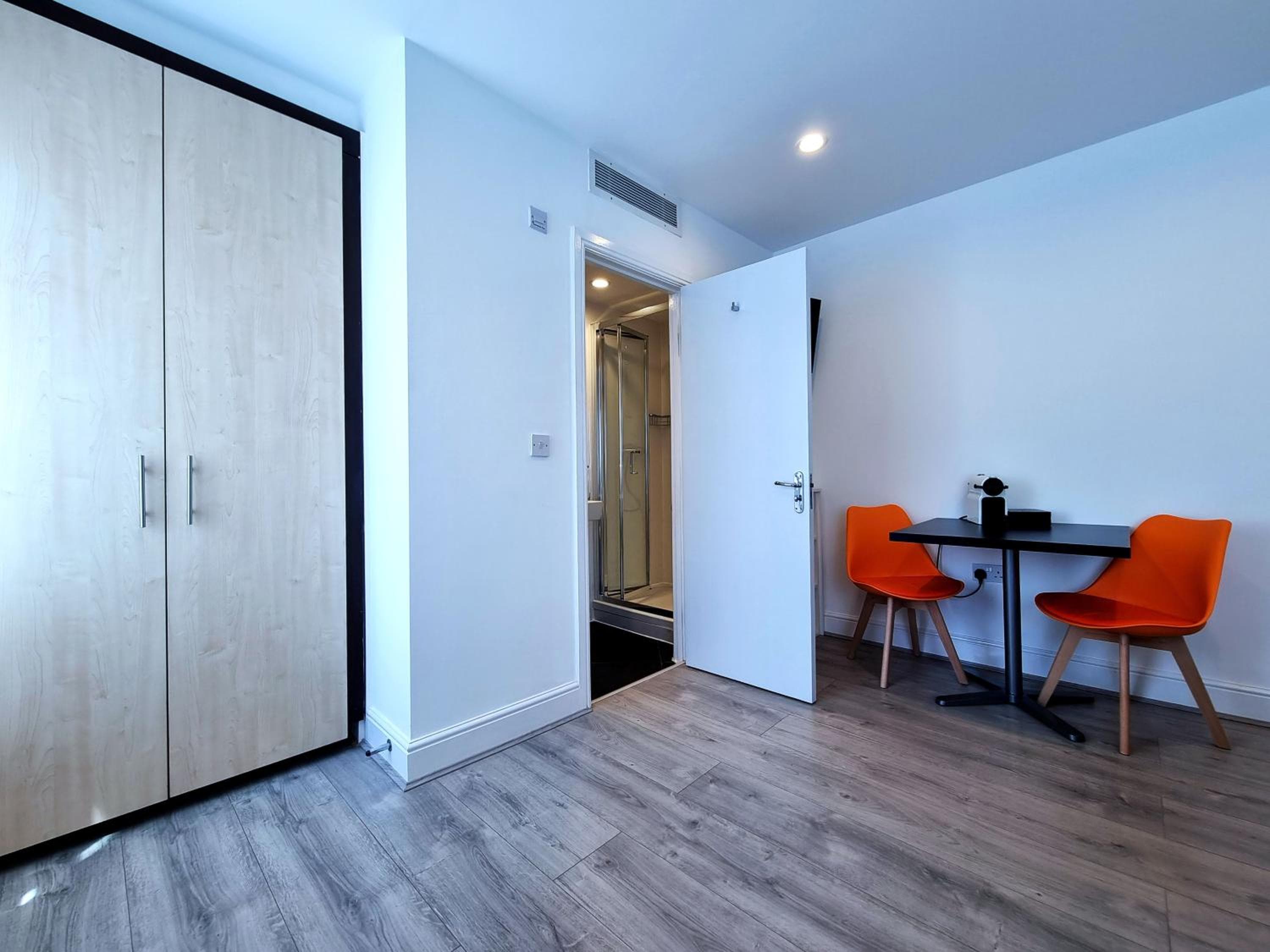 Meeting room at 146 Studios