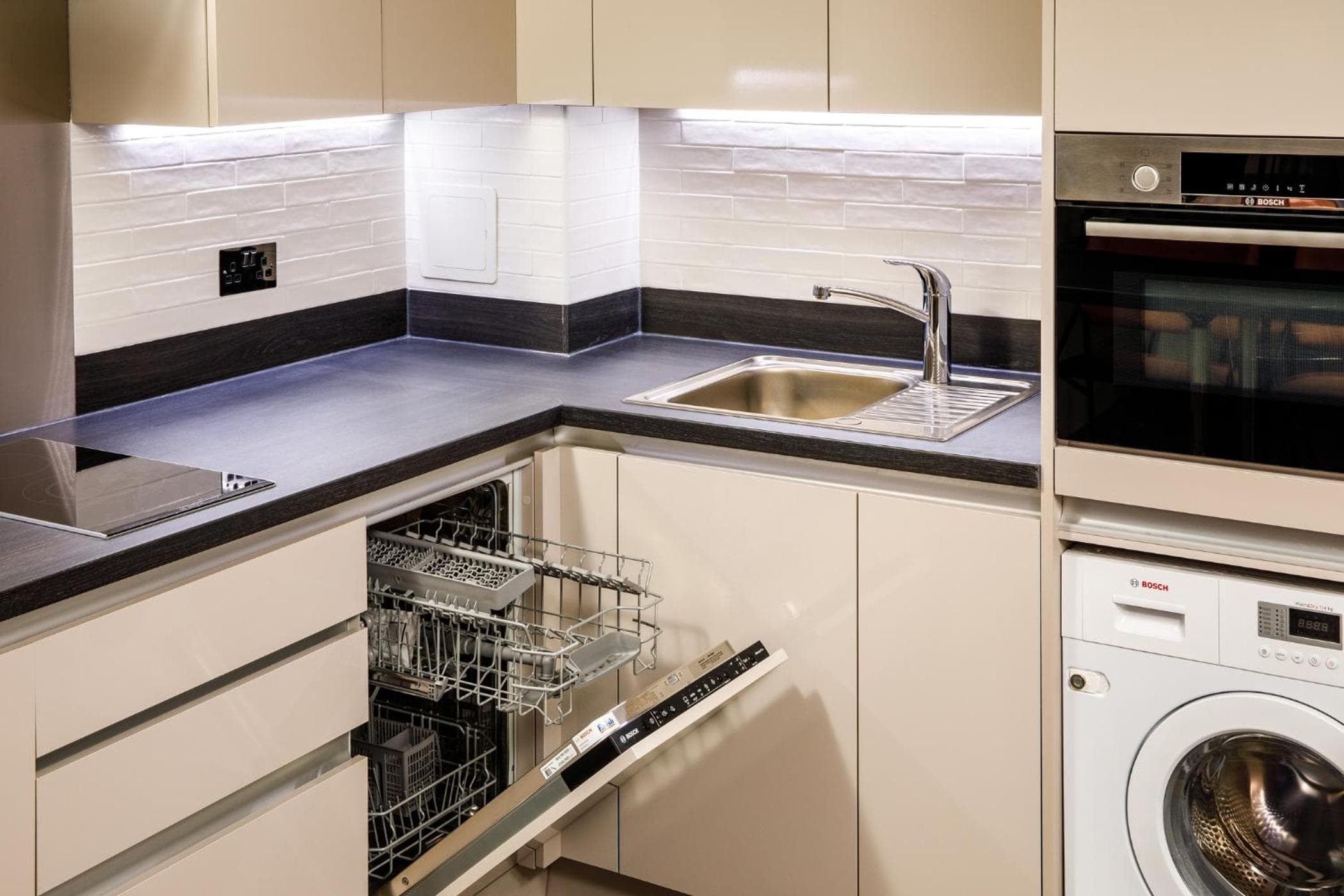 Aparthotel Adagio London Sutton Point, Sutton, photo 6