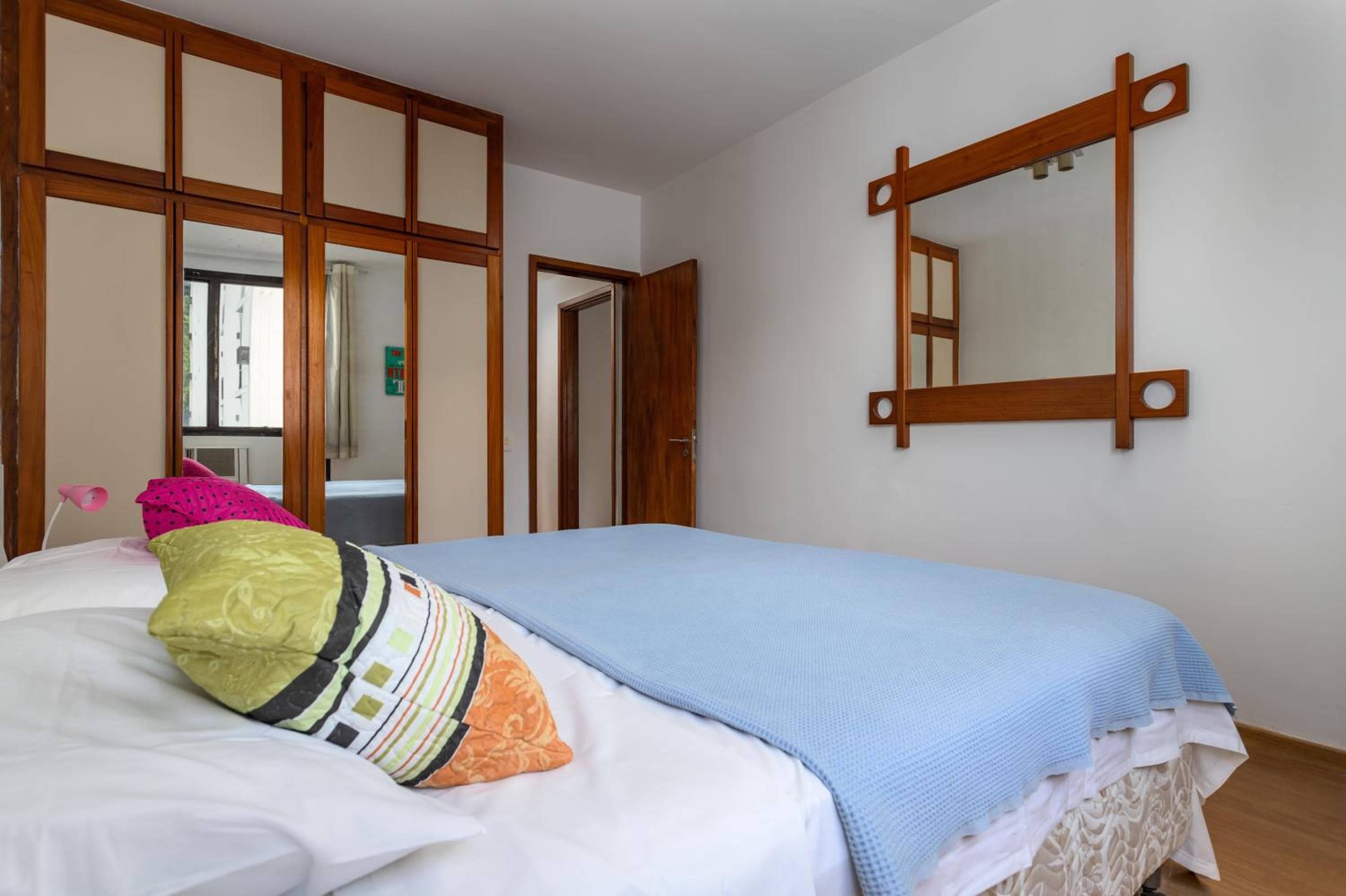 Hotel room at Residence Real Copacabana