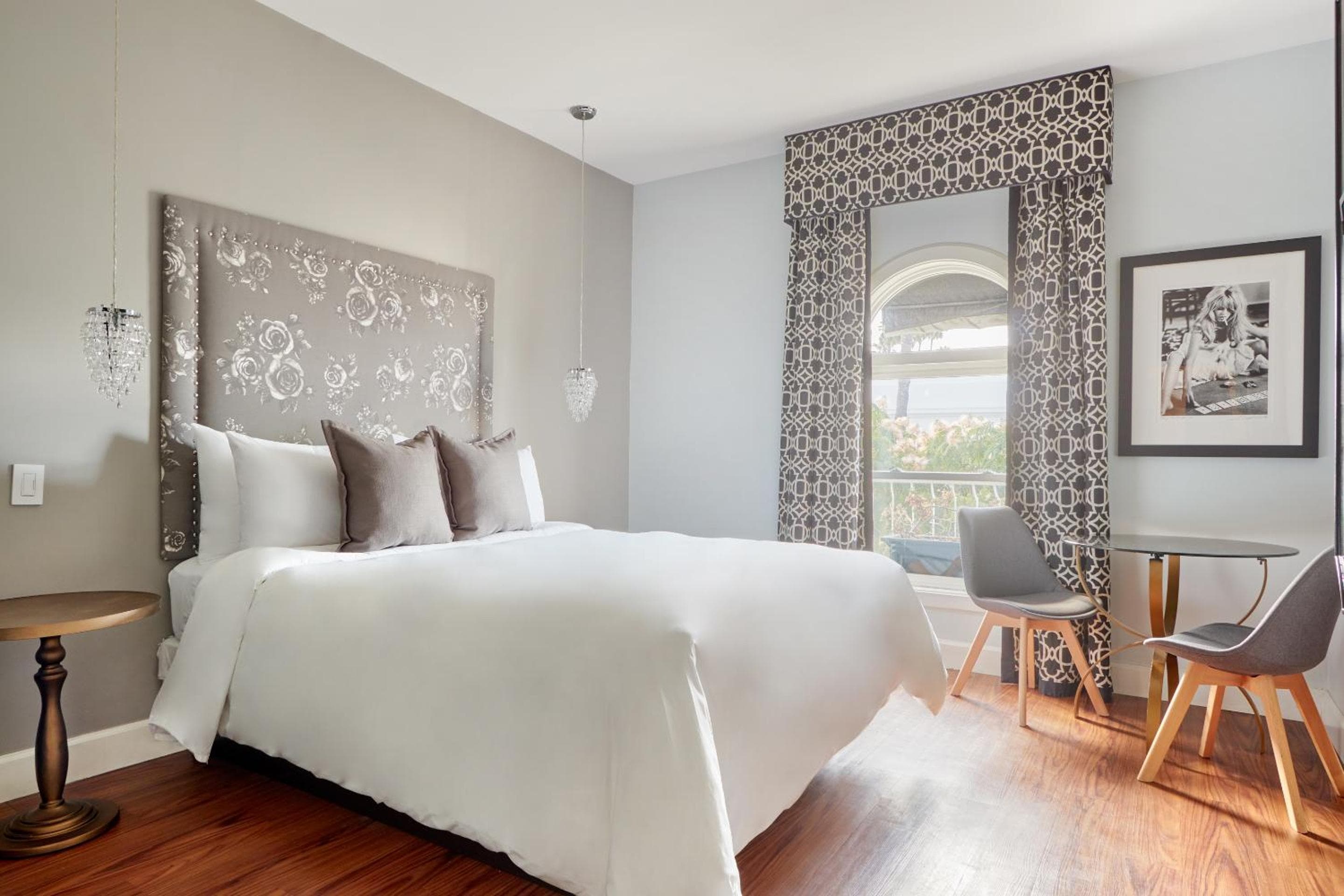 The Crescent powered by Sonder, Los Angeles, photo 2