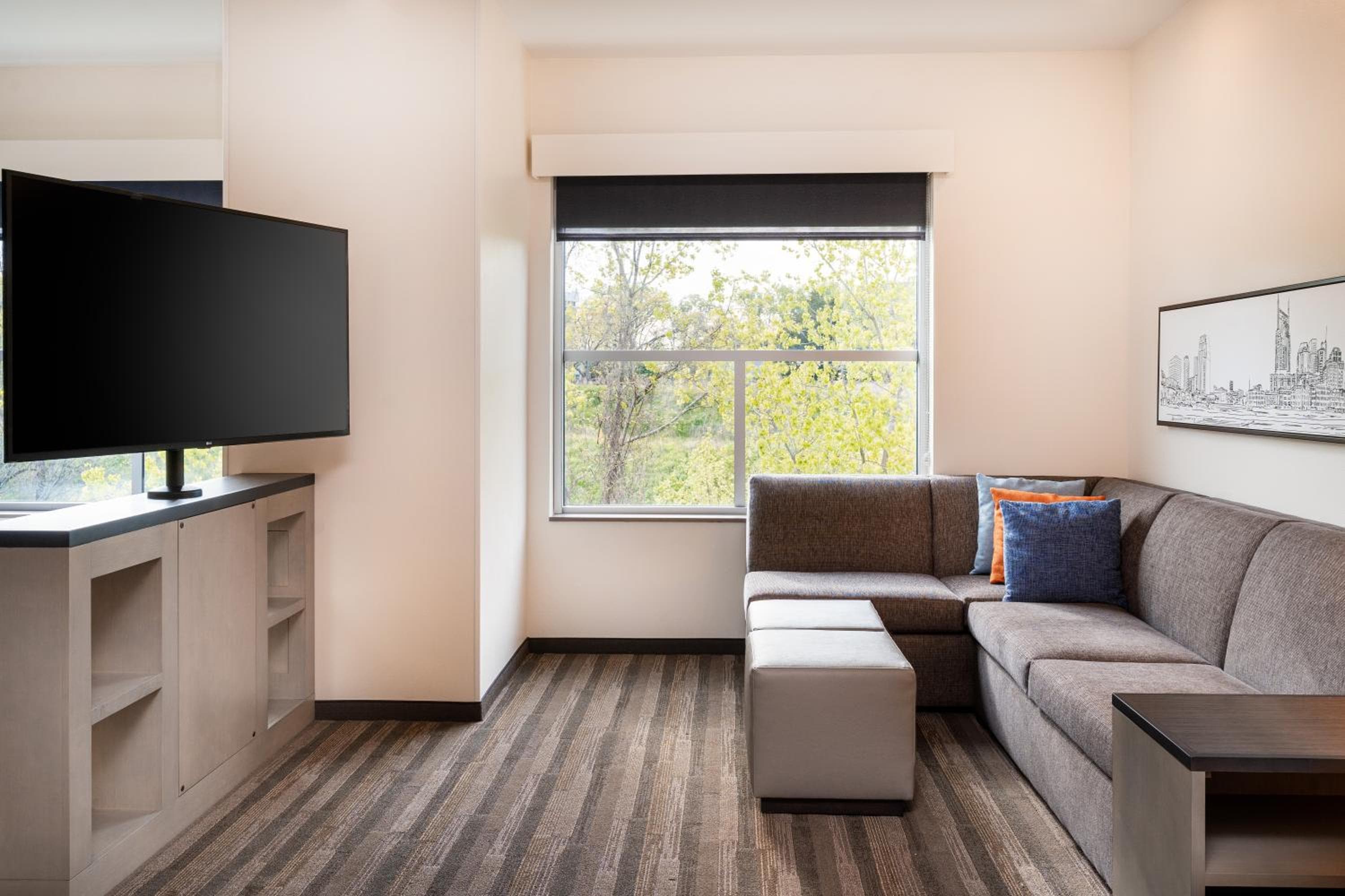 Hyatt House Nashville Airport, Nashville, photo 2