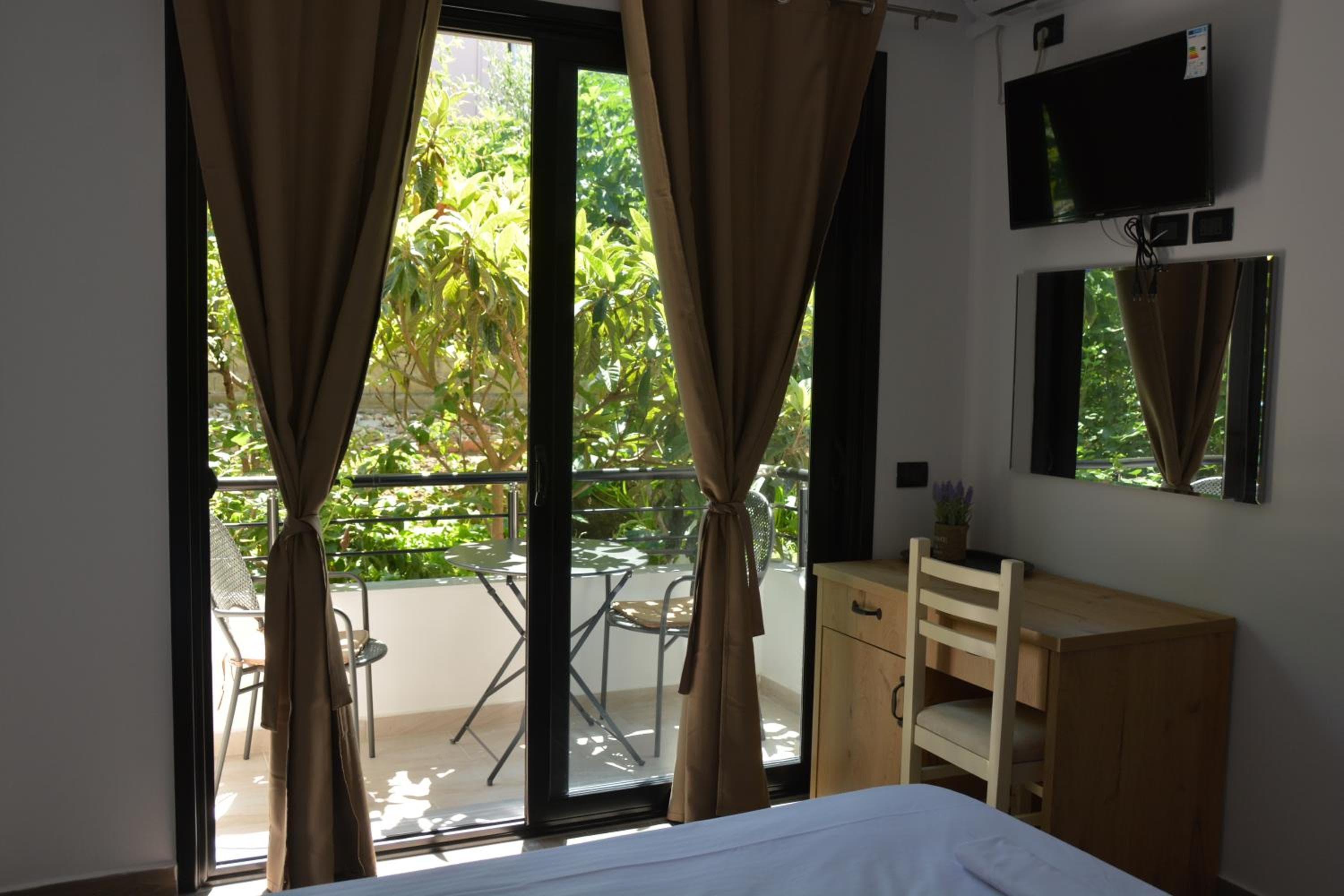 Lungomare private rooms, Vlorë, photo 2