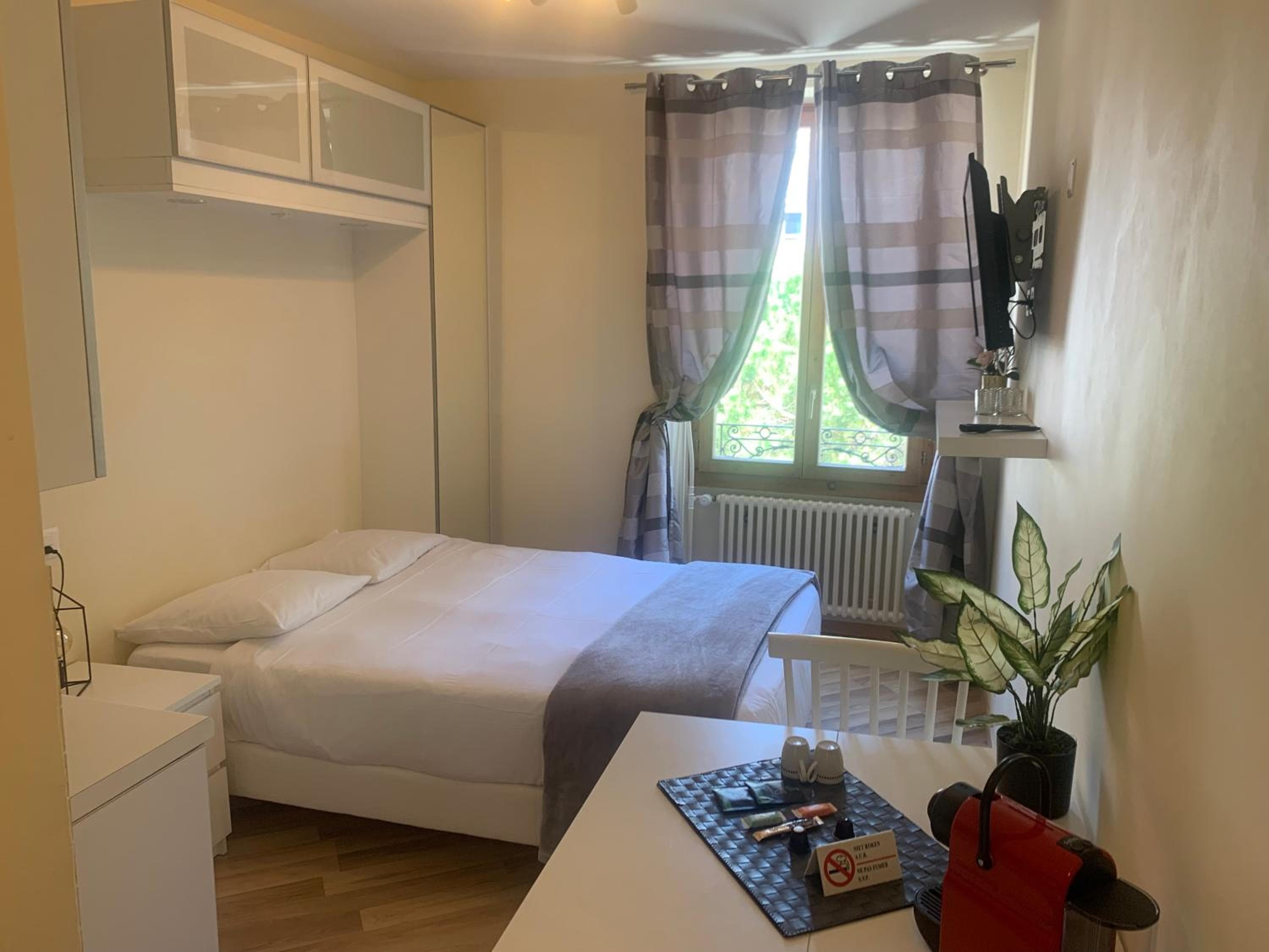Appart'Hôtel Residence Dizerens, Geneva, photo 3