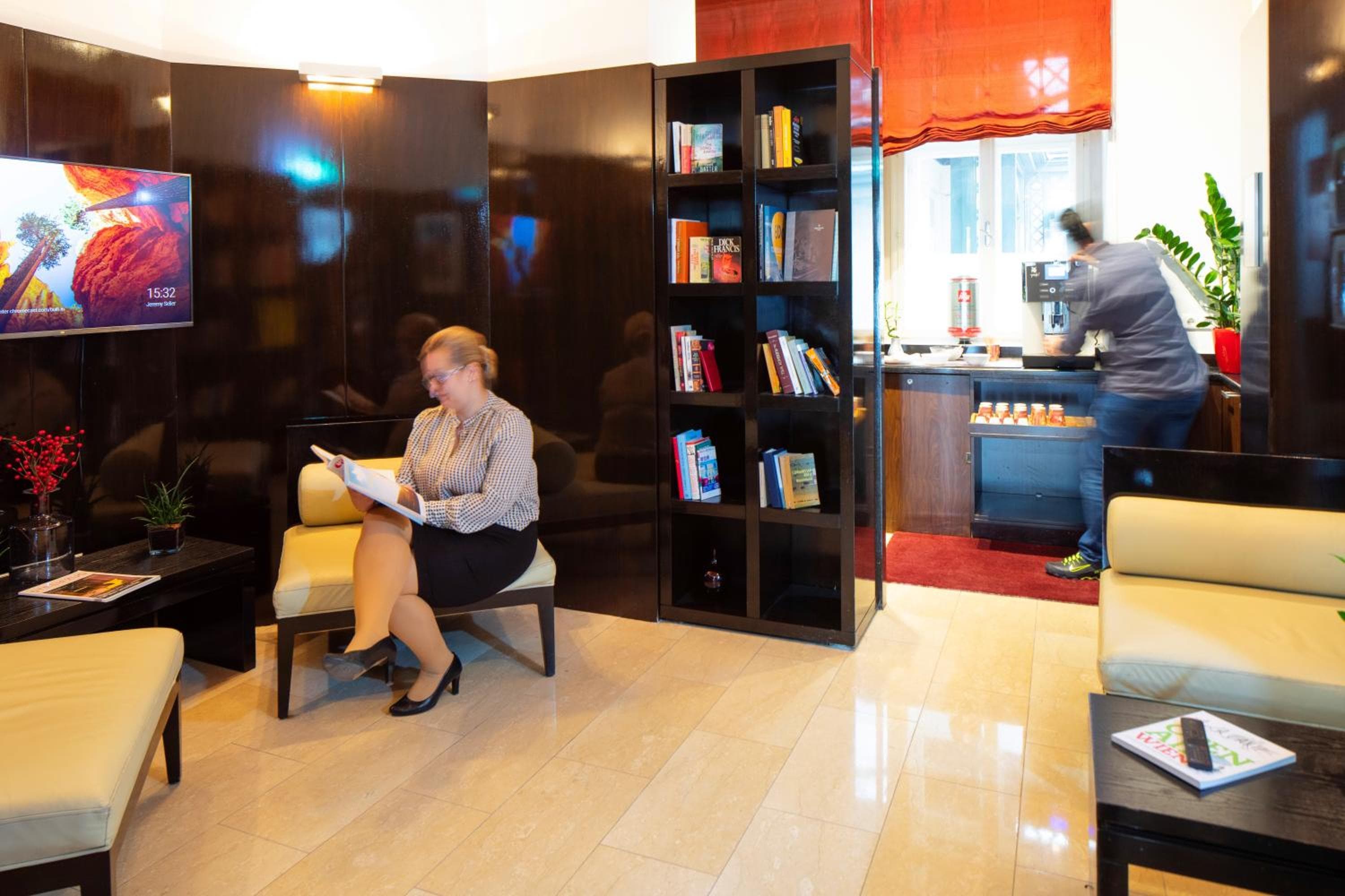 The Levante Rathaus Apartments, Vienna, photo 5