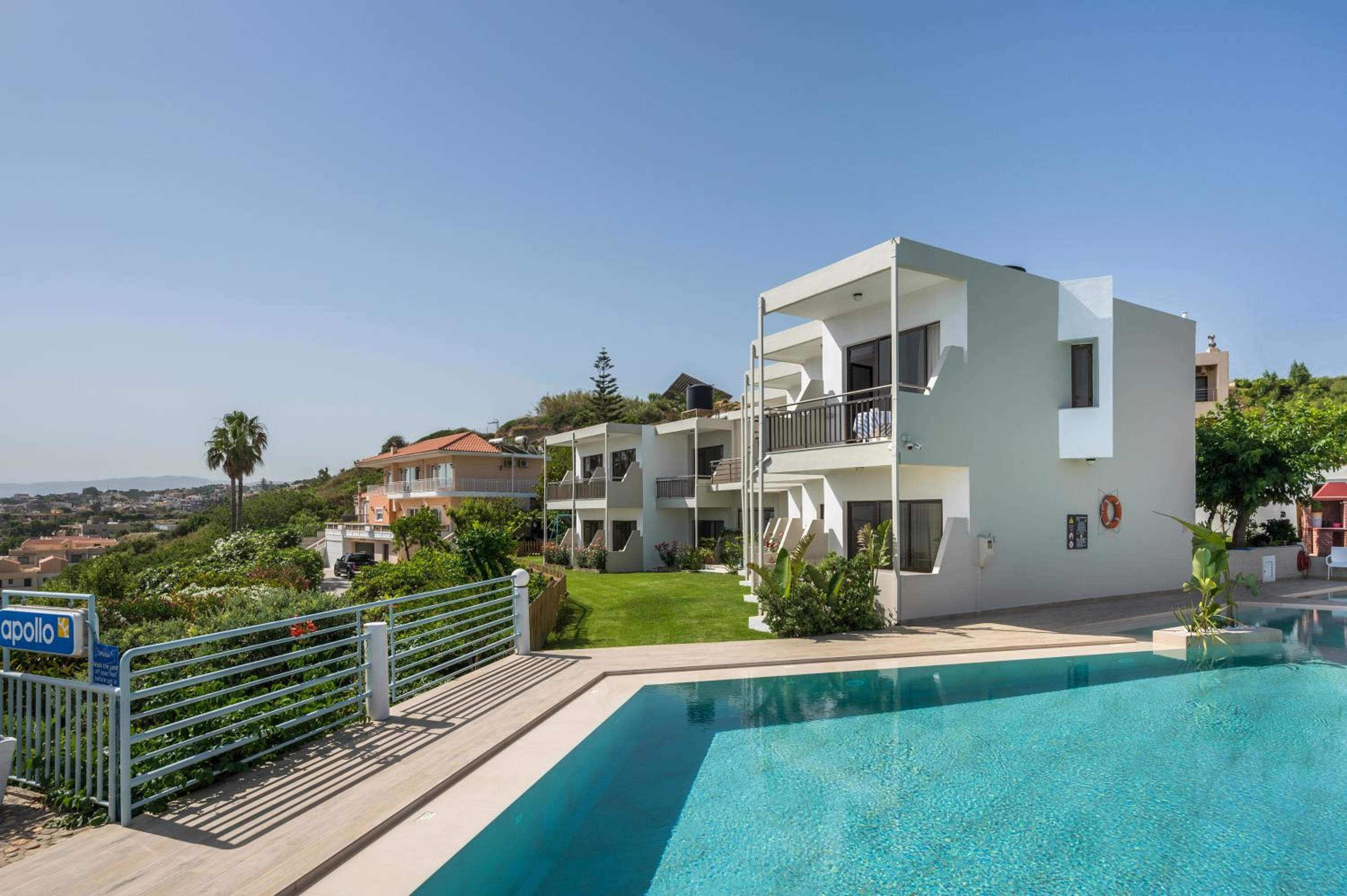 Hermes Sea View, Stalós