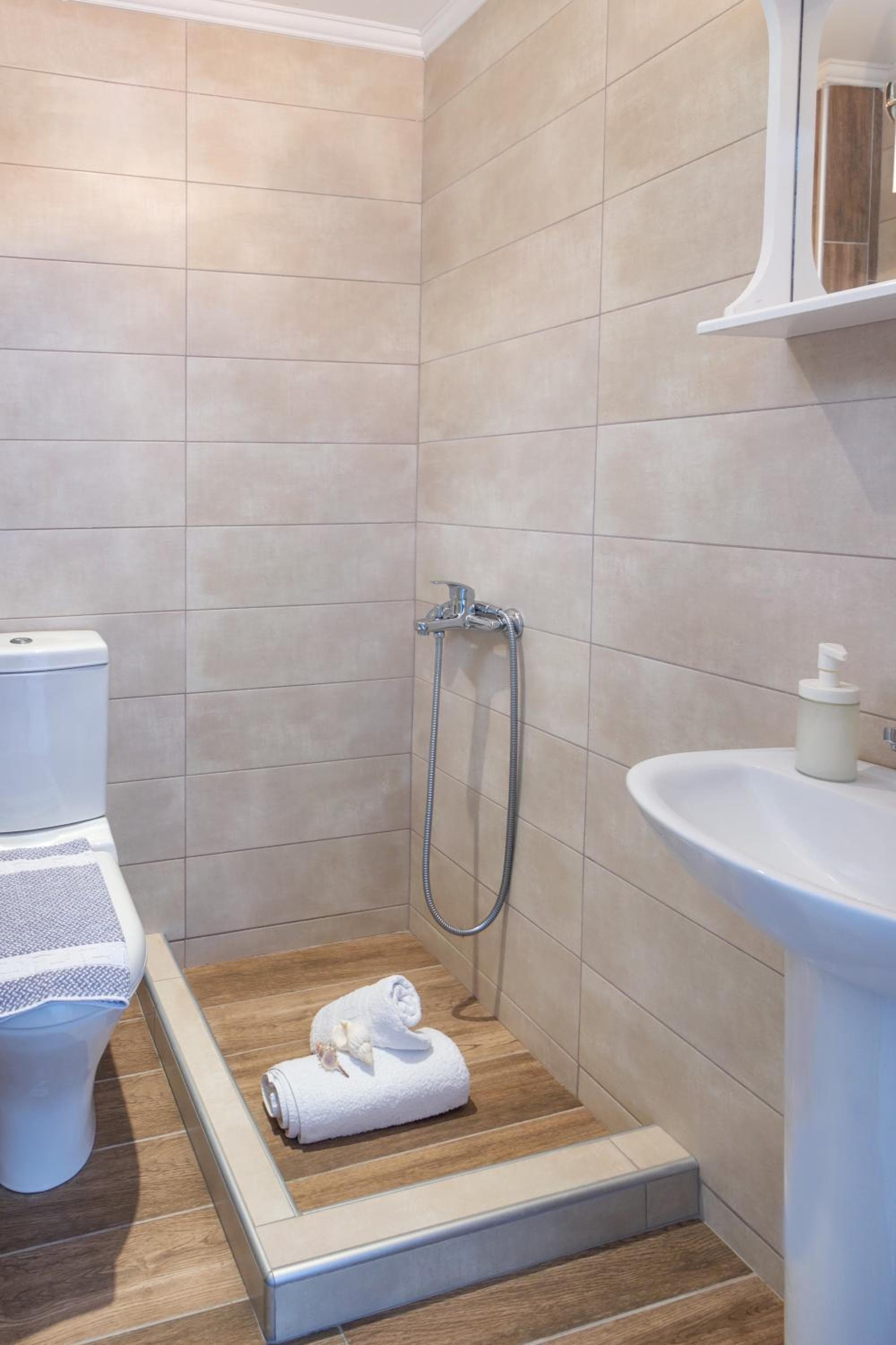 Roditsa Patritsia Apartments, Polykhrono, photo 5