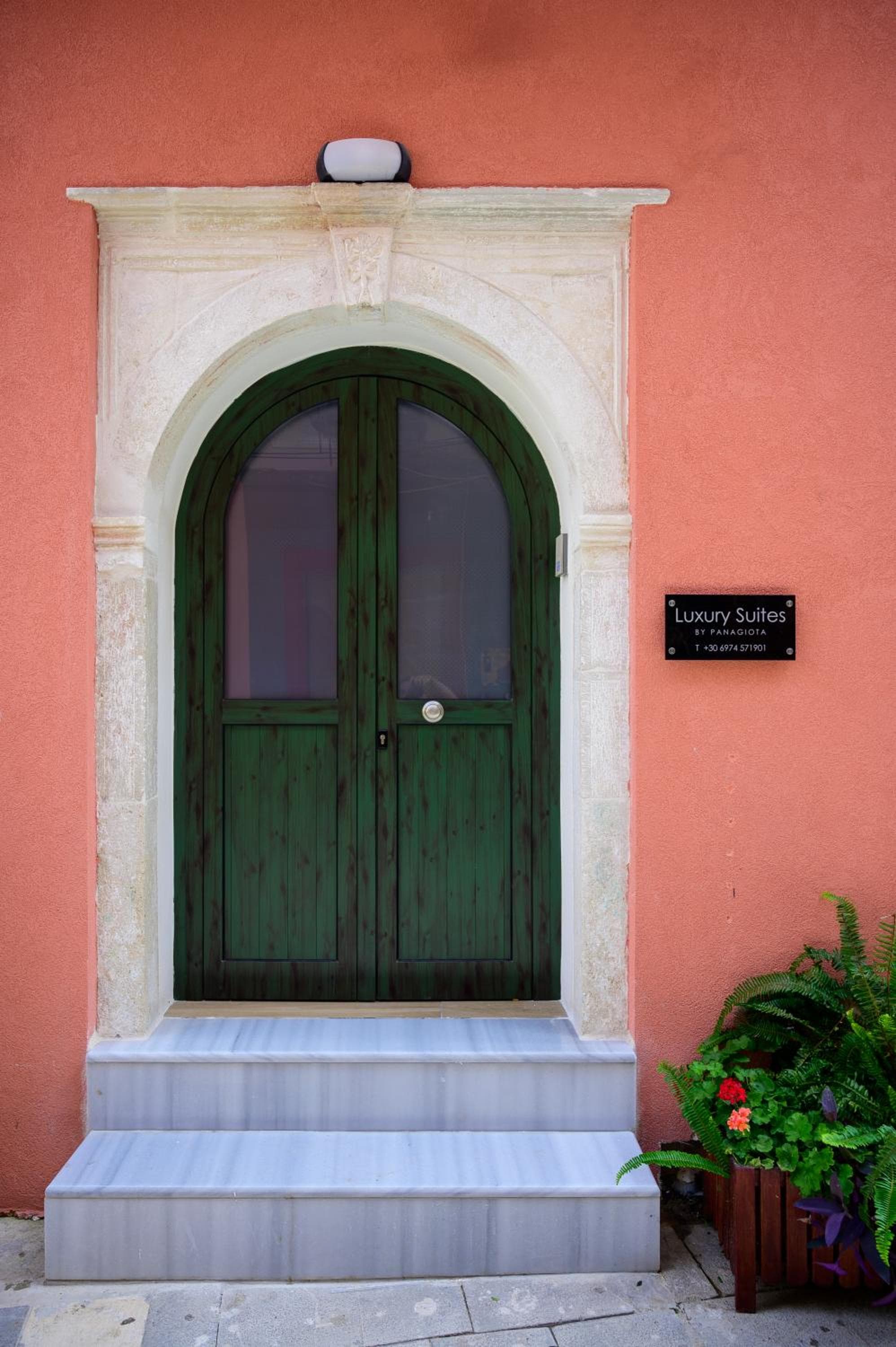 Luxury Suites by Panagiota, Preveza