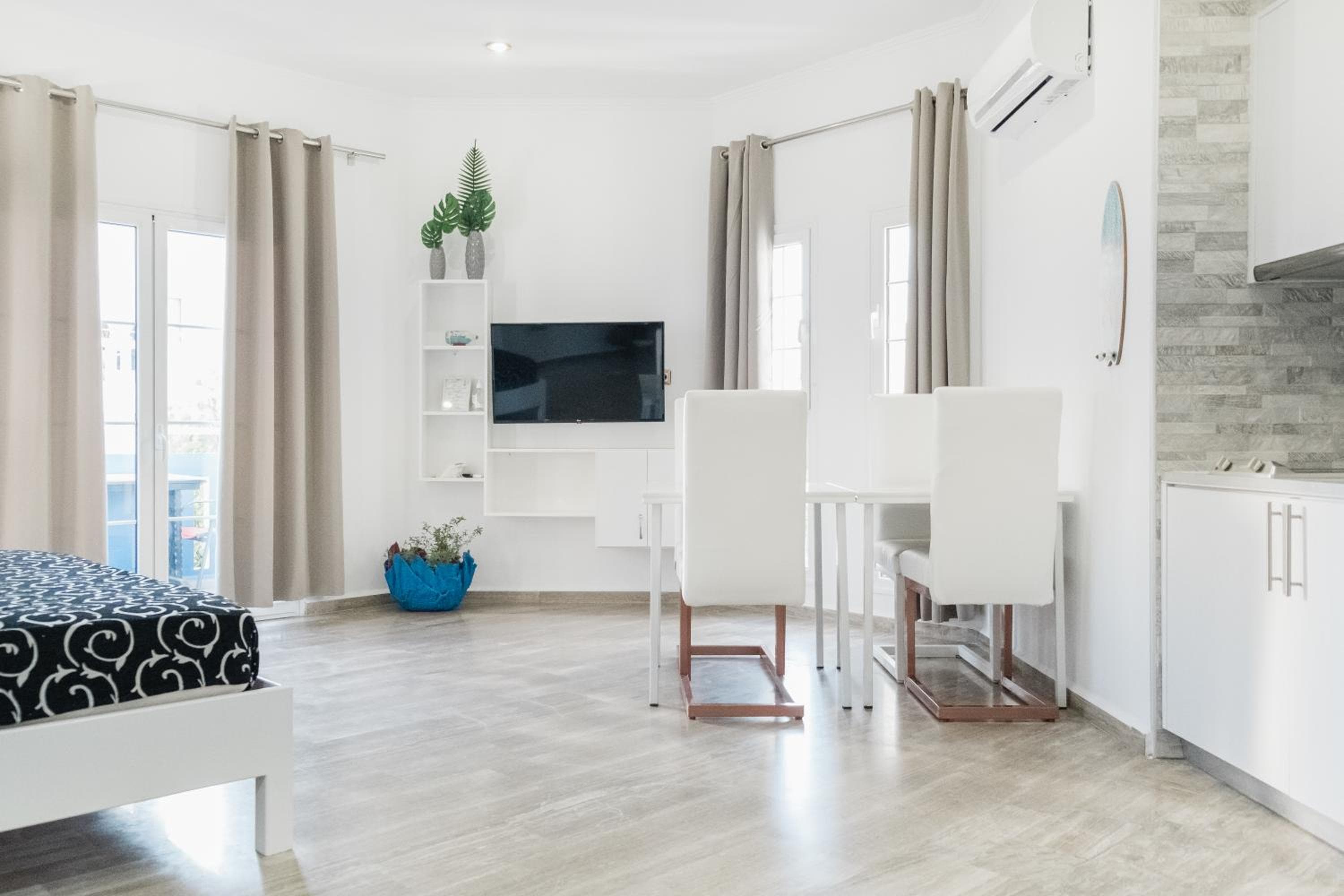 Bay View Apartments, Plataniás, photo 3