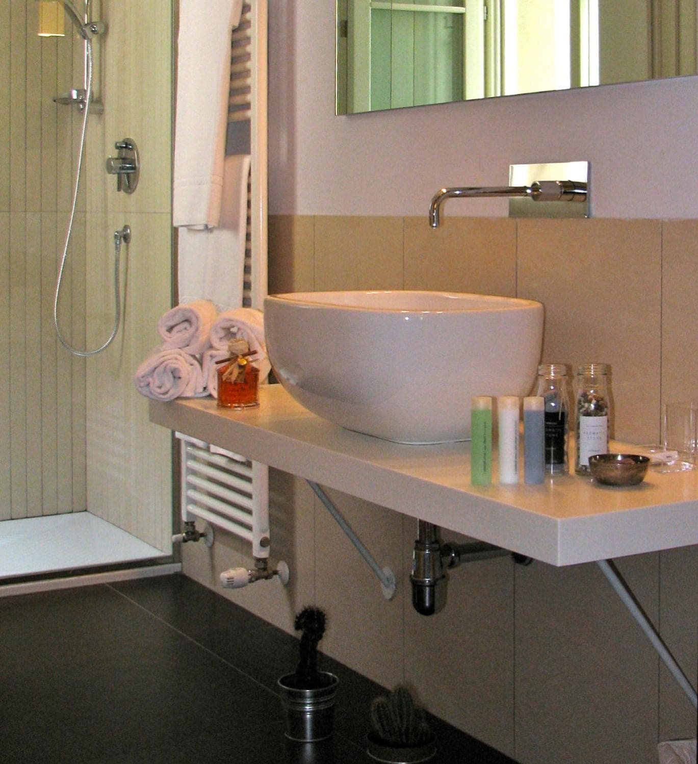 Parizzi Suites&Studio Restaurant, Parma, photo 3