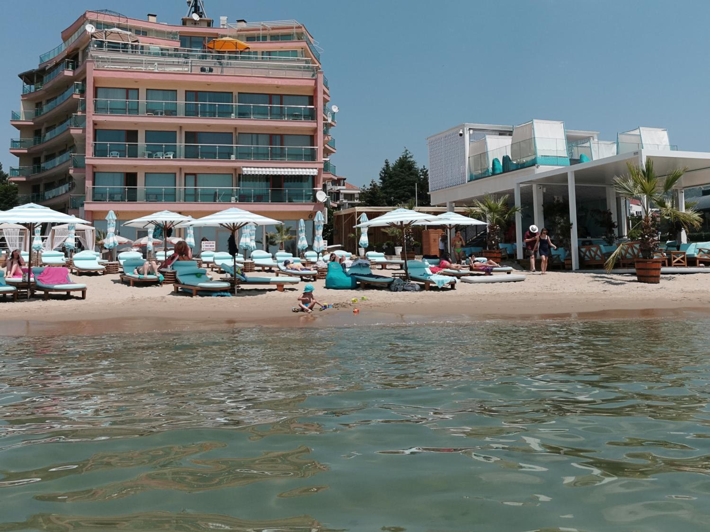 Beachfront Smart Homes by Marty's, Sunny Beach