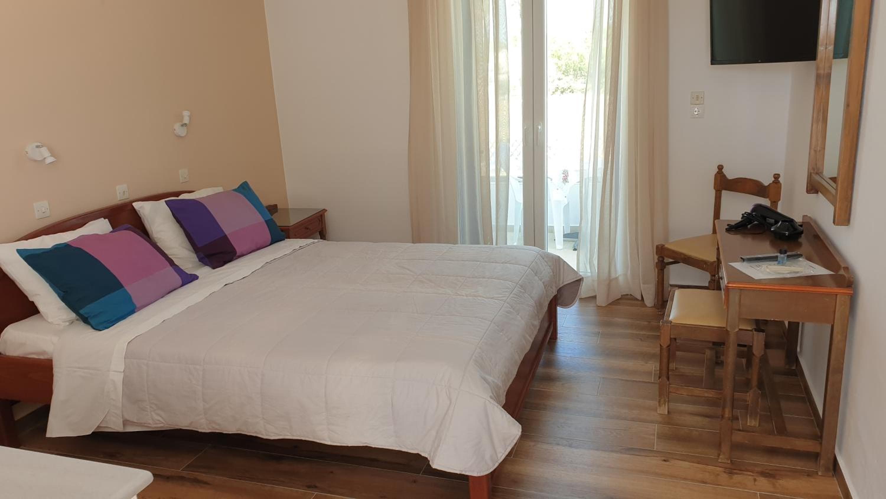 Miros Hotel Apartments, Tigaki, photo 2