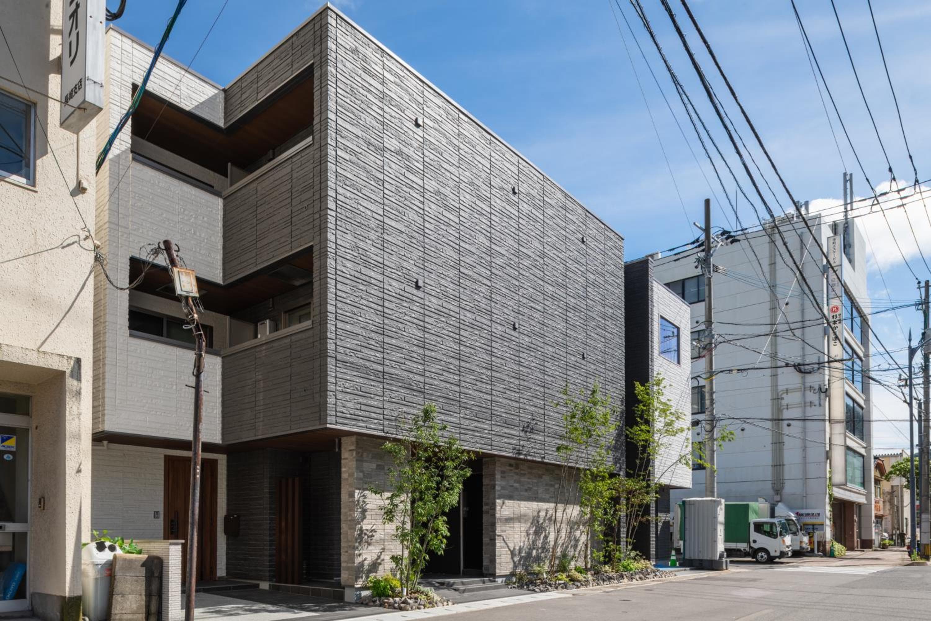 GRAND BASE Saiwaimachi, Nagasaki