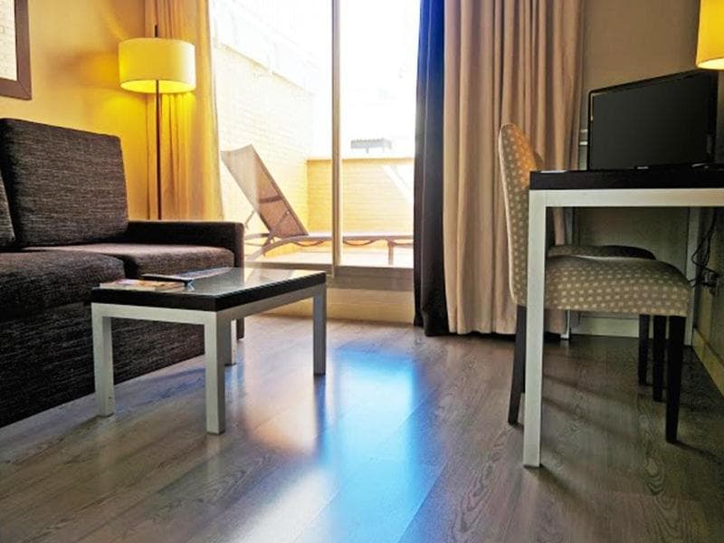 Suites Viena Plaza de España, Madrid, photo 6