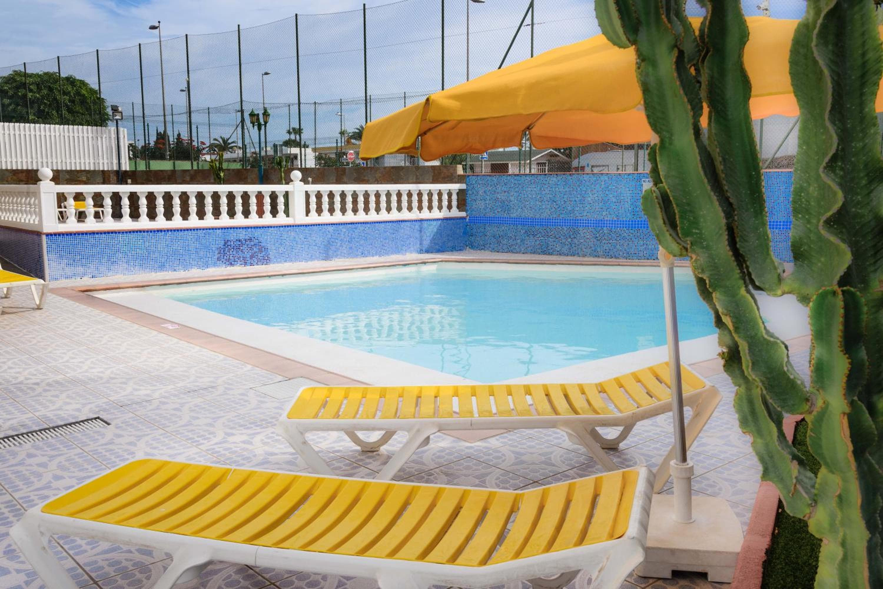 Apartamentos Las Arenas, Playa del Ingles, photo 2