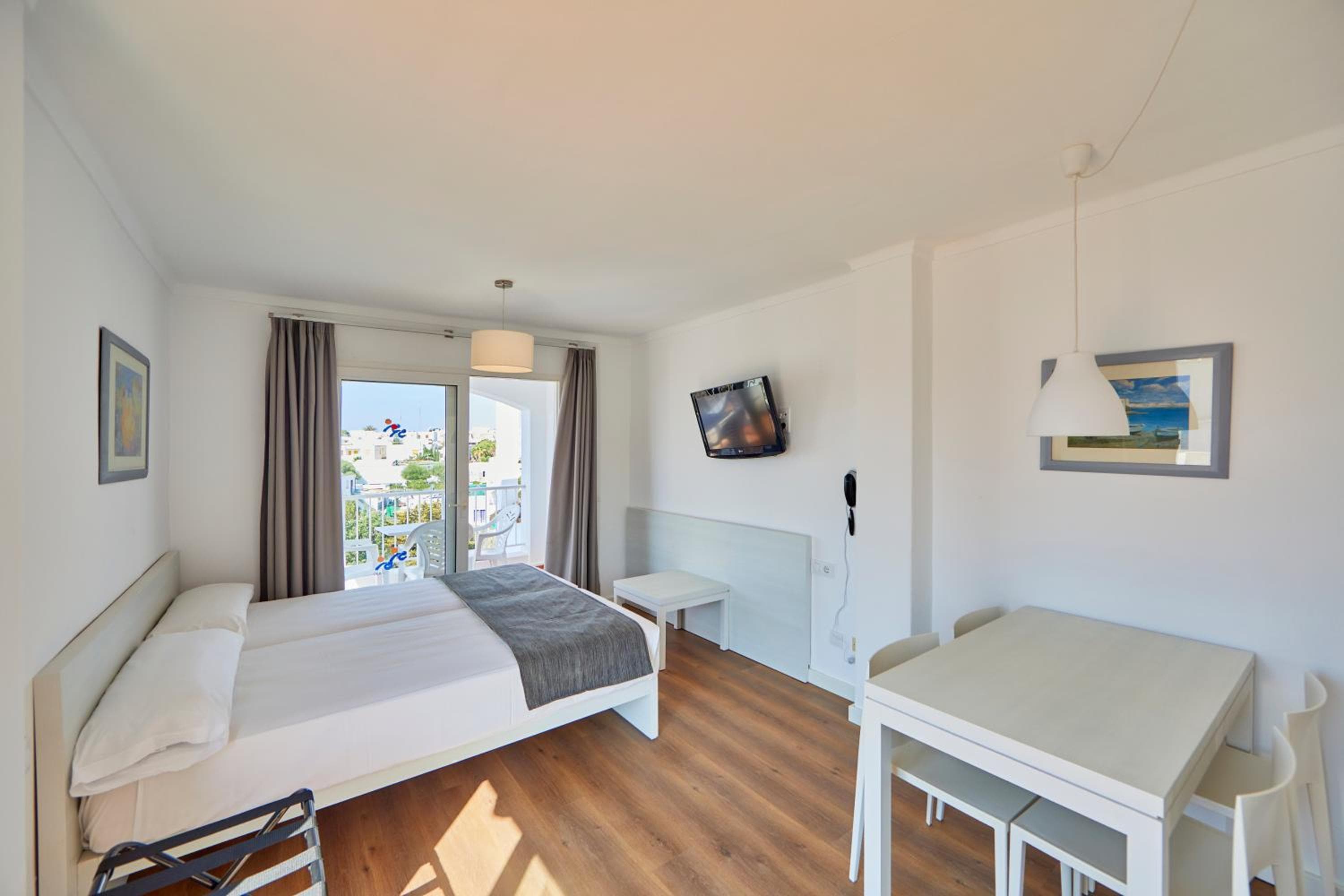 OLA Apartamentos Cala d'Or, Cala d´Or