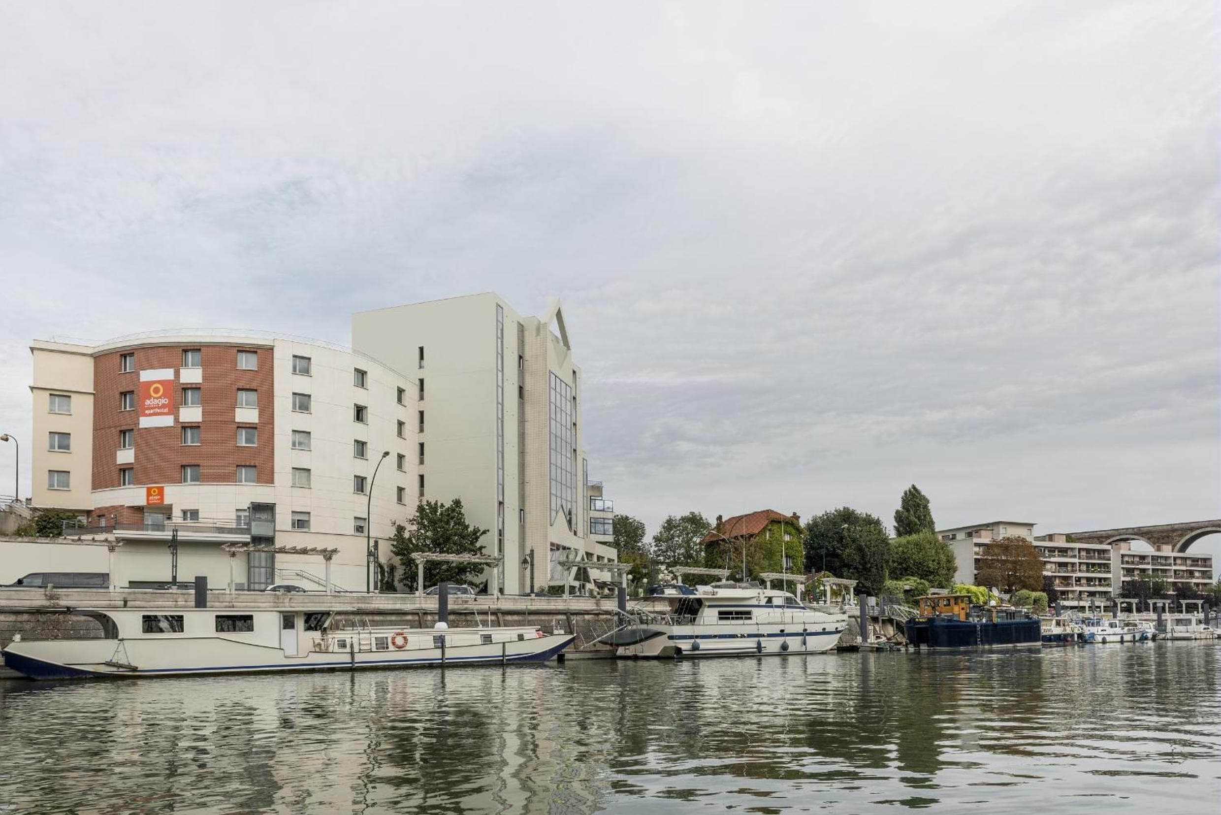 Appart'hotel Vacancéole Paris Quai de Marne, Nogent-sur-Marne